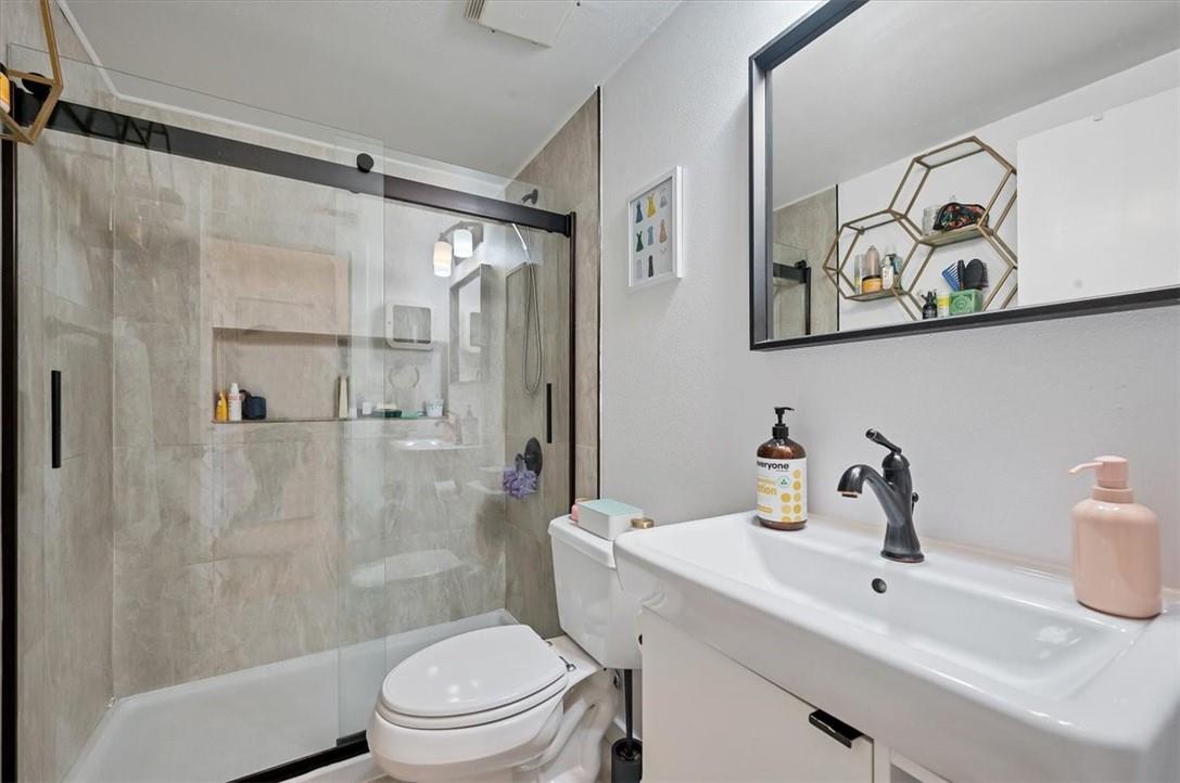 2931 E 12th St # 306, Austin, TX 78702