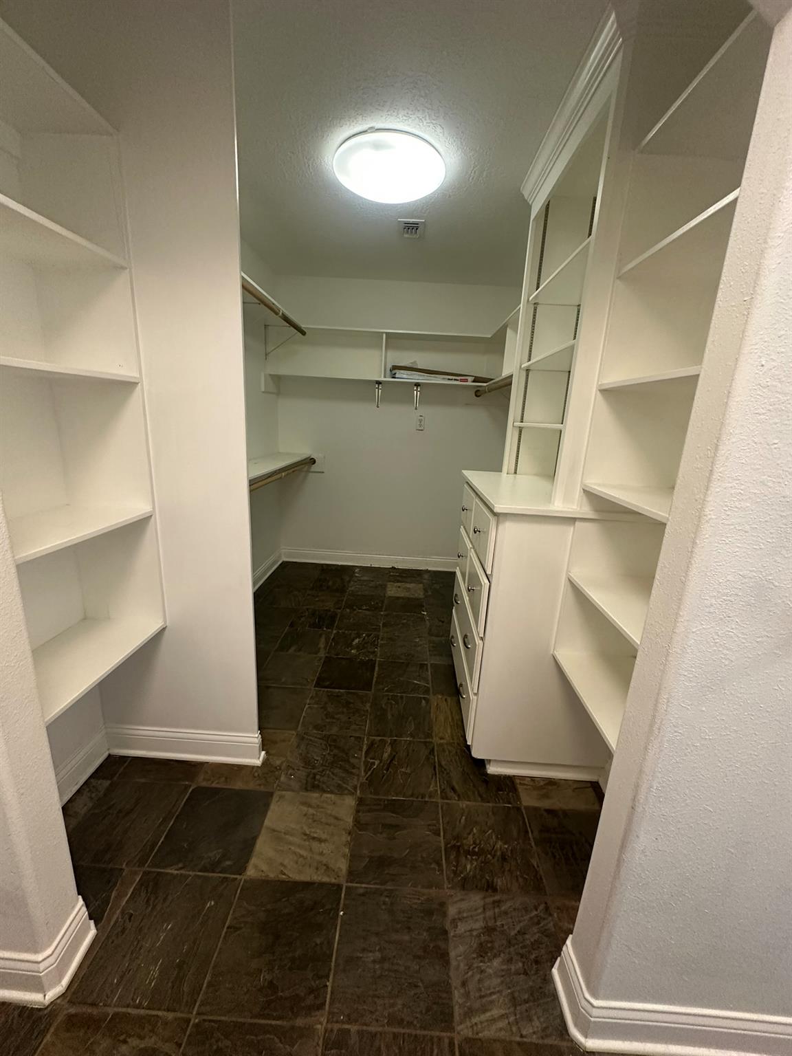 336 Fernwood Dr, Nacogdoches, TX 75964