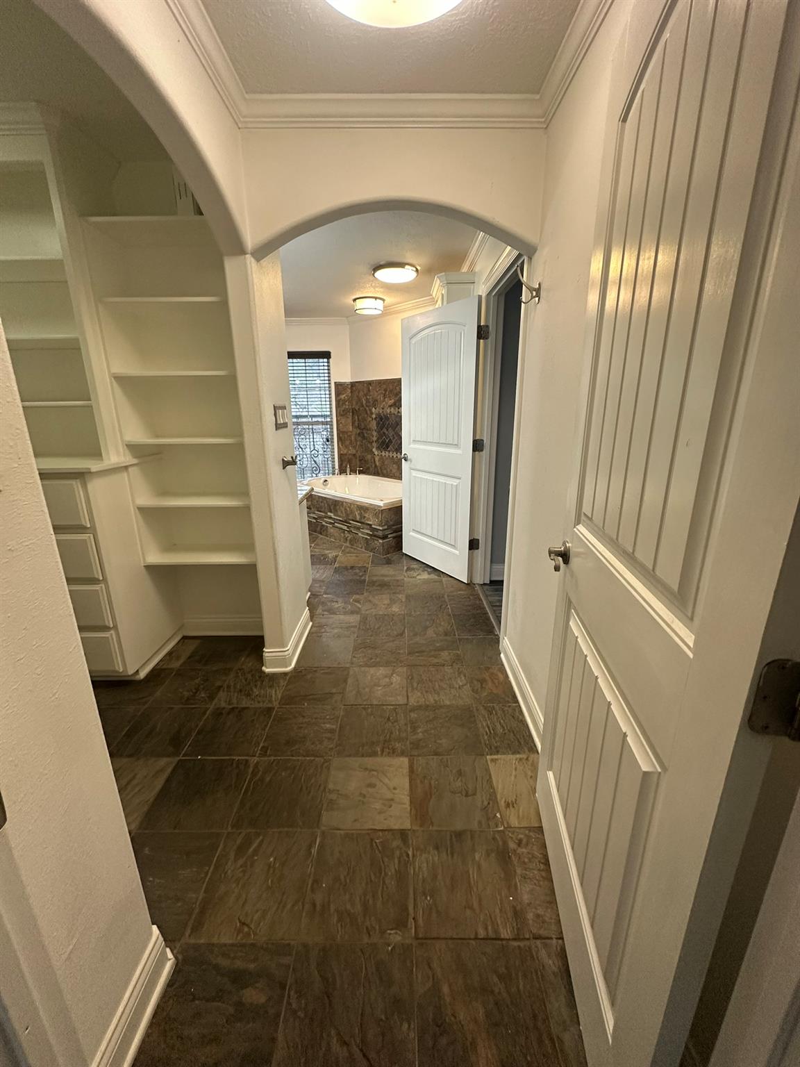 336 Fernwood Dr, Nacogdoches, TX 75964