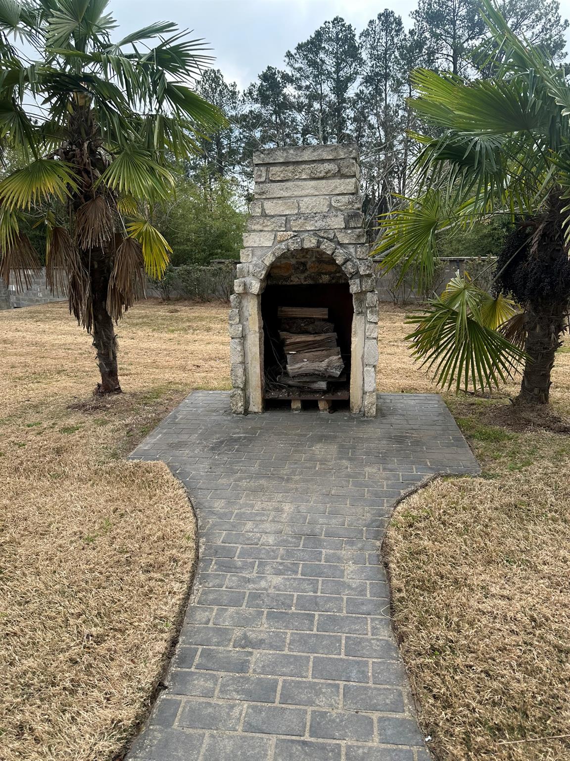 336 Fernwood Dr, Nacogdoches, TX 75964