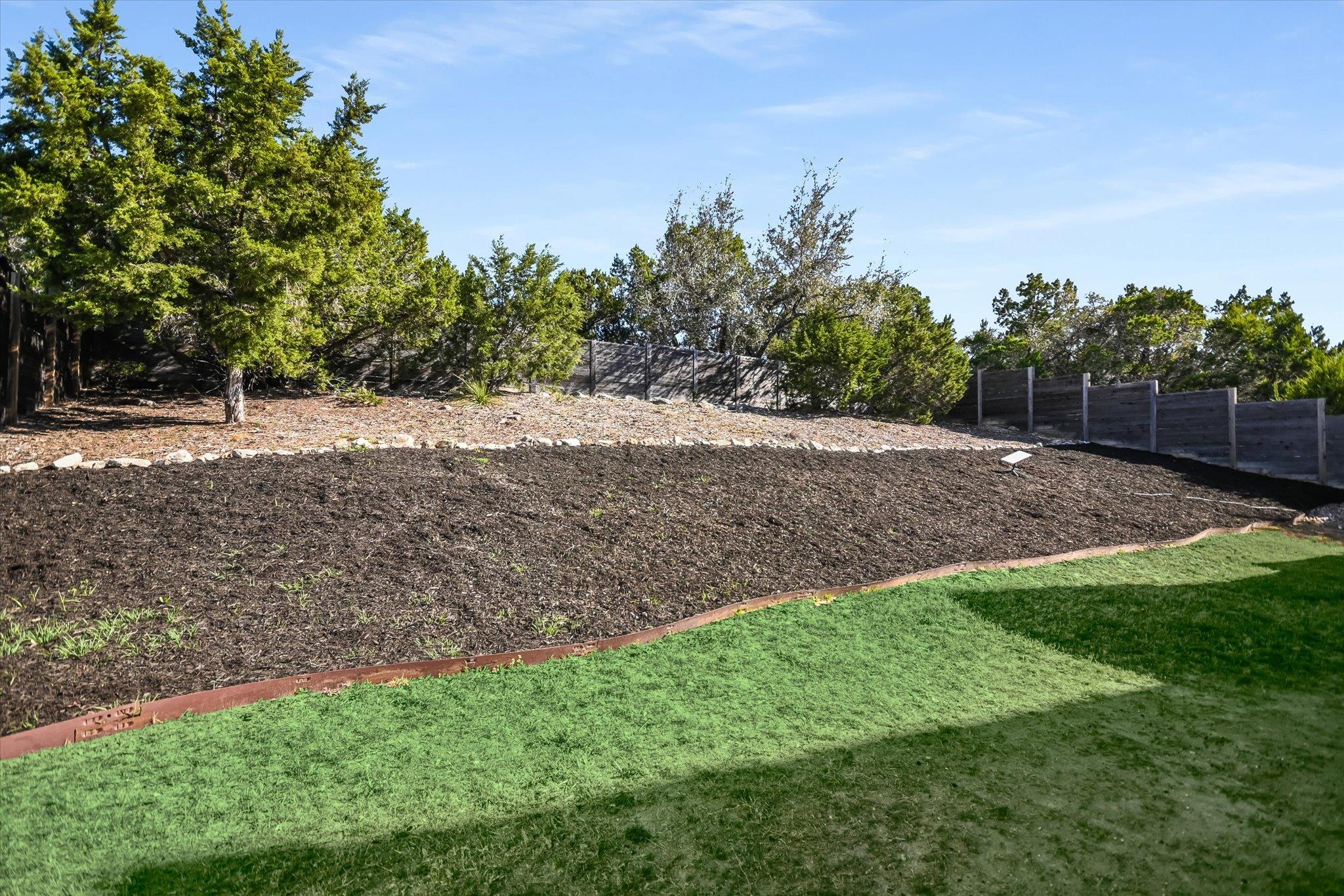 1005 Larkhall Dr, Spicewood, TX 78669