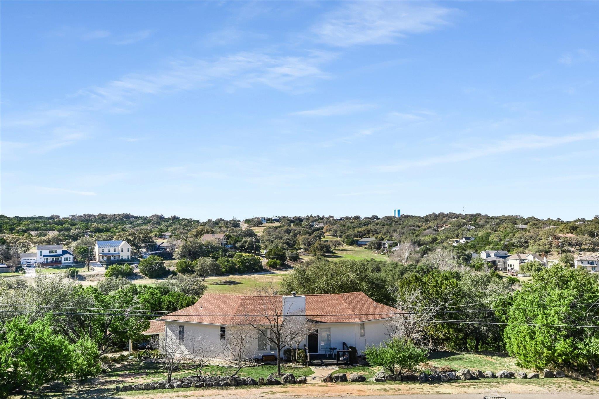 1005 Larkhall Dr, Spicewood, TX 78669