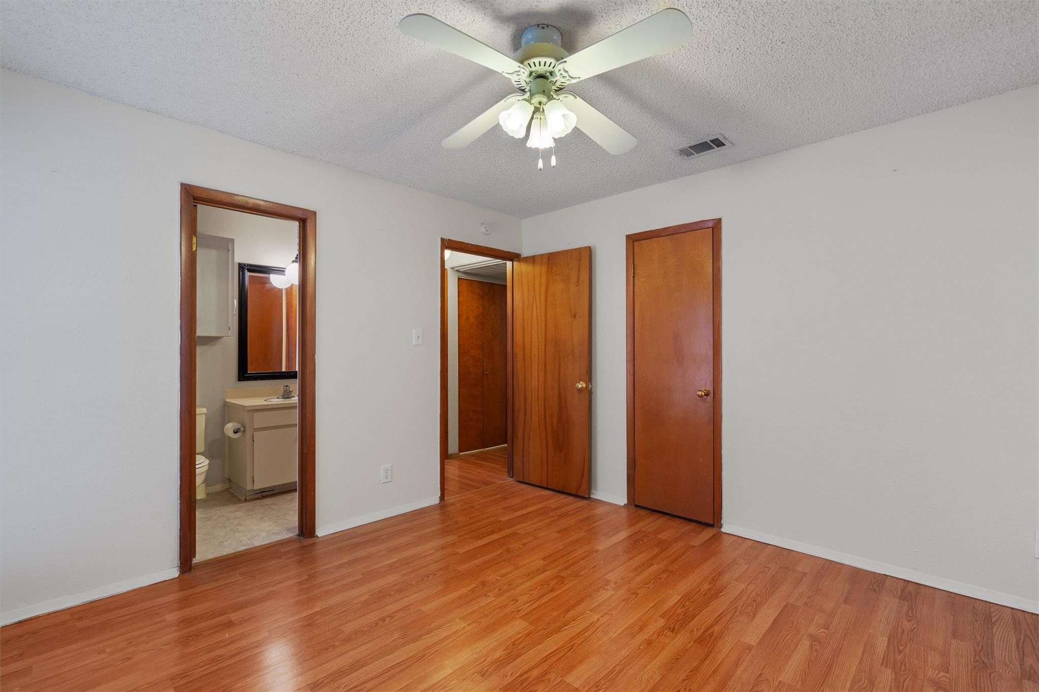 8621 Putnam Dr # C, Austin, TX 78757