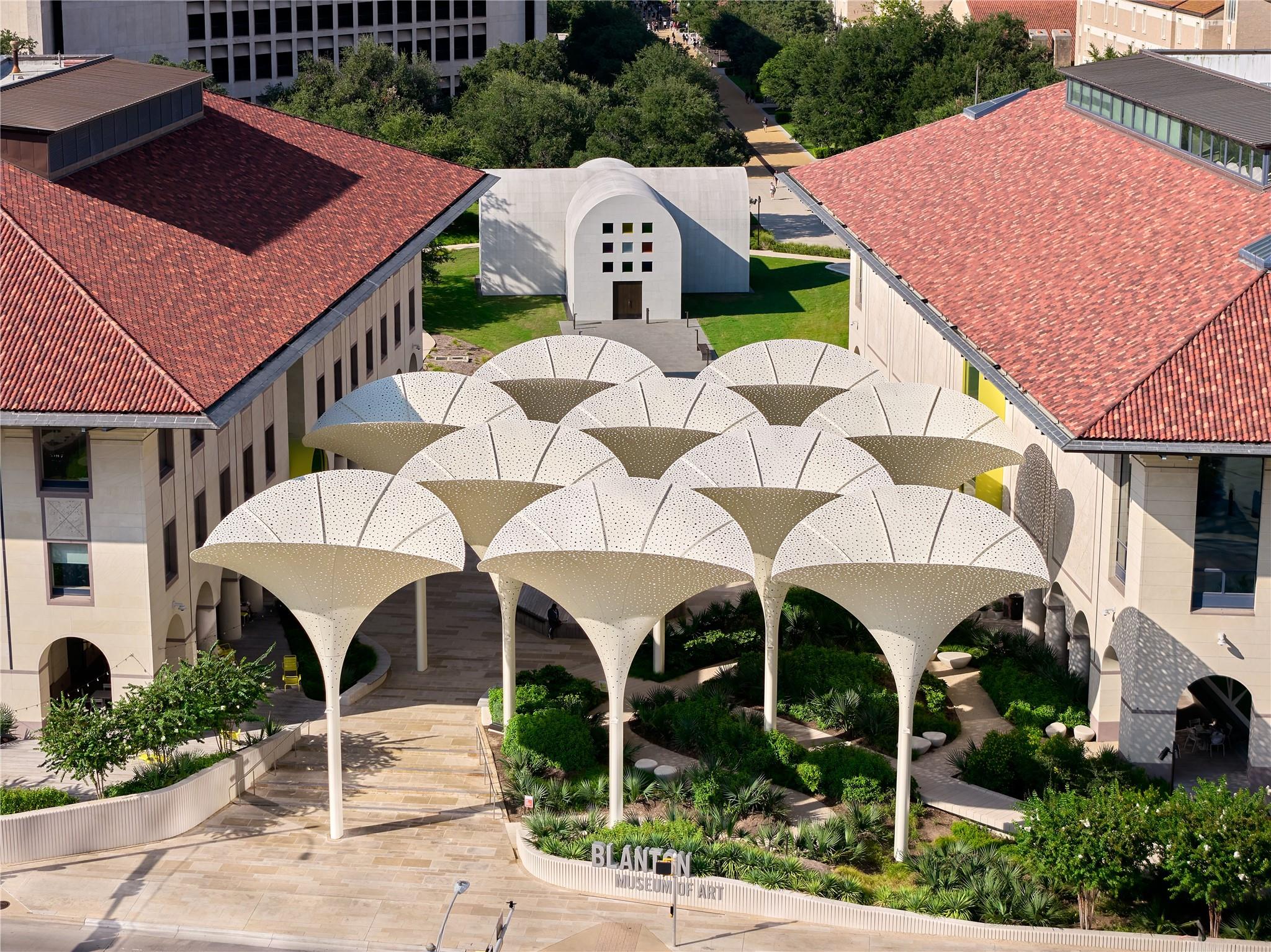 313 W 17th St # 1404, Austin, TX 78701