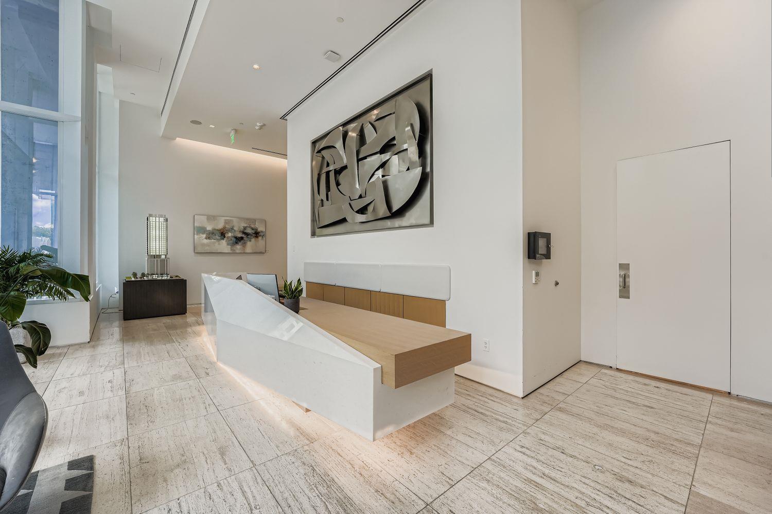 313 W 17th St # 1404, Austin, TX 78701