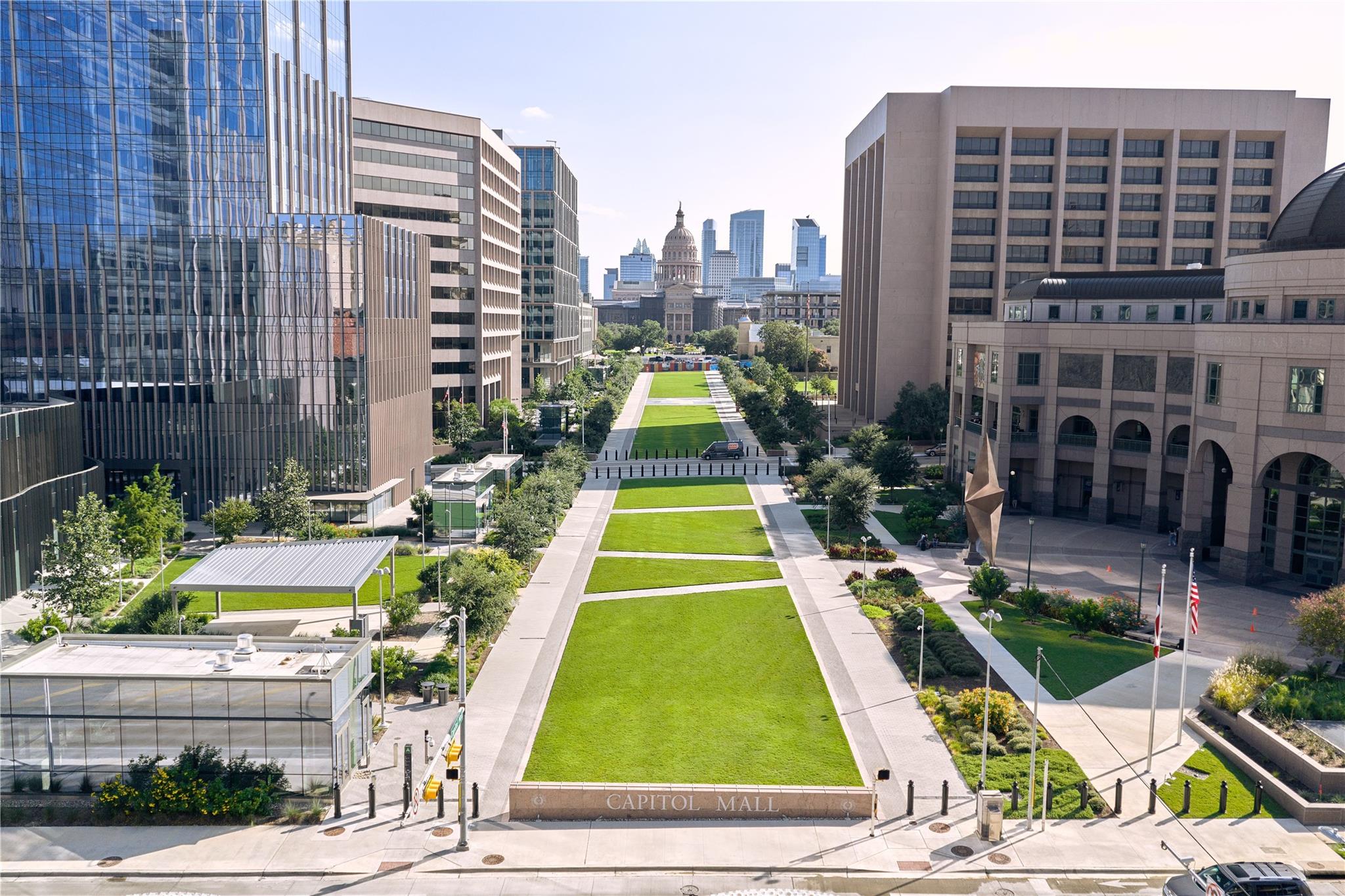 313 W 17th St # 1404, Austin, TX 78701