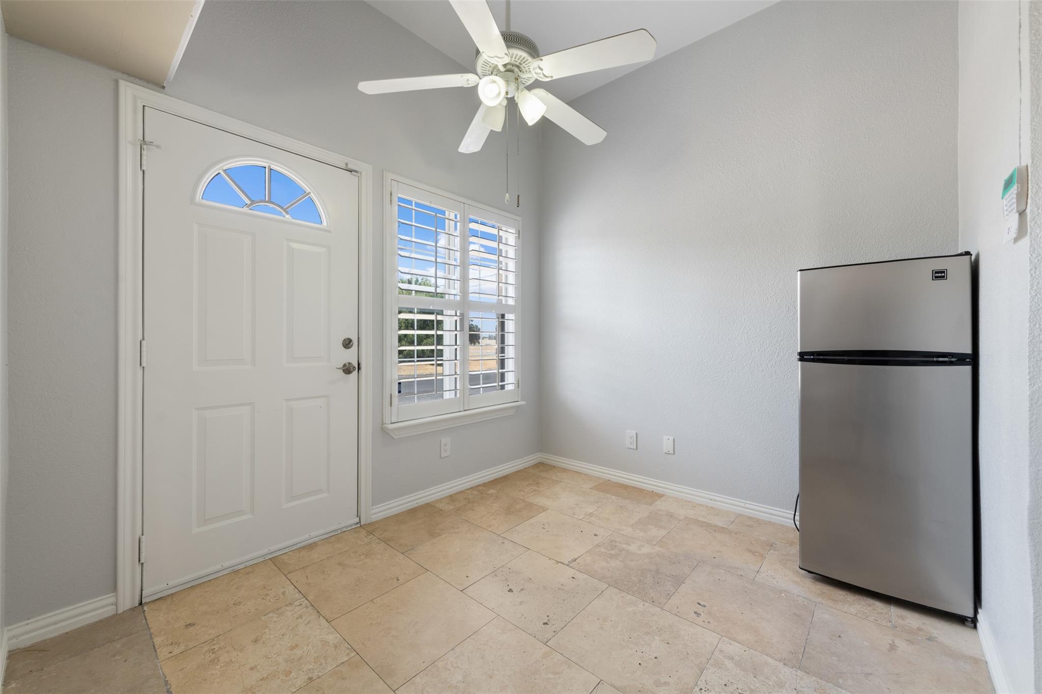 103 Thousand Oaks Blvd, Georgetown, TX 78628