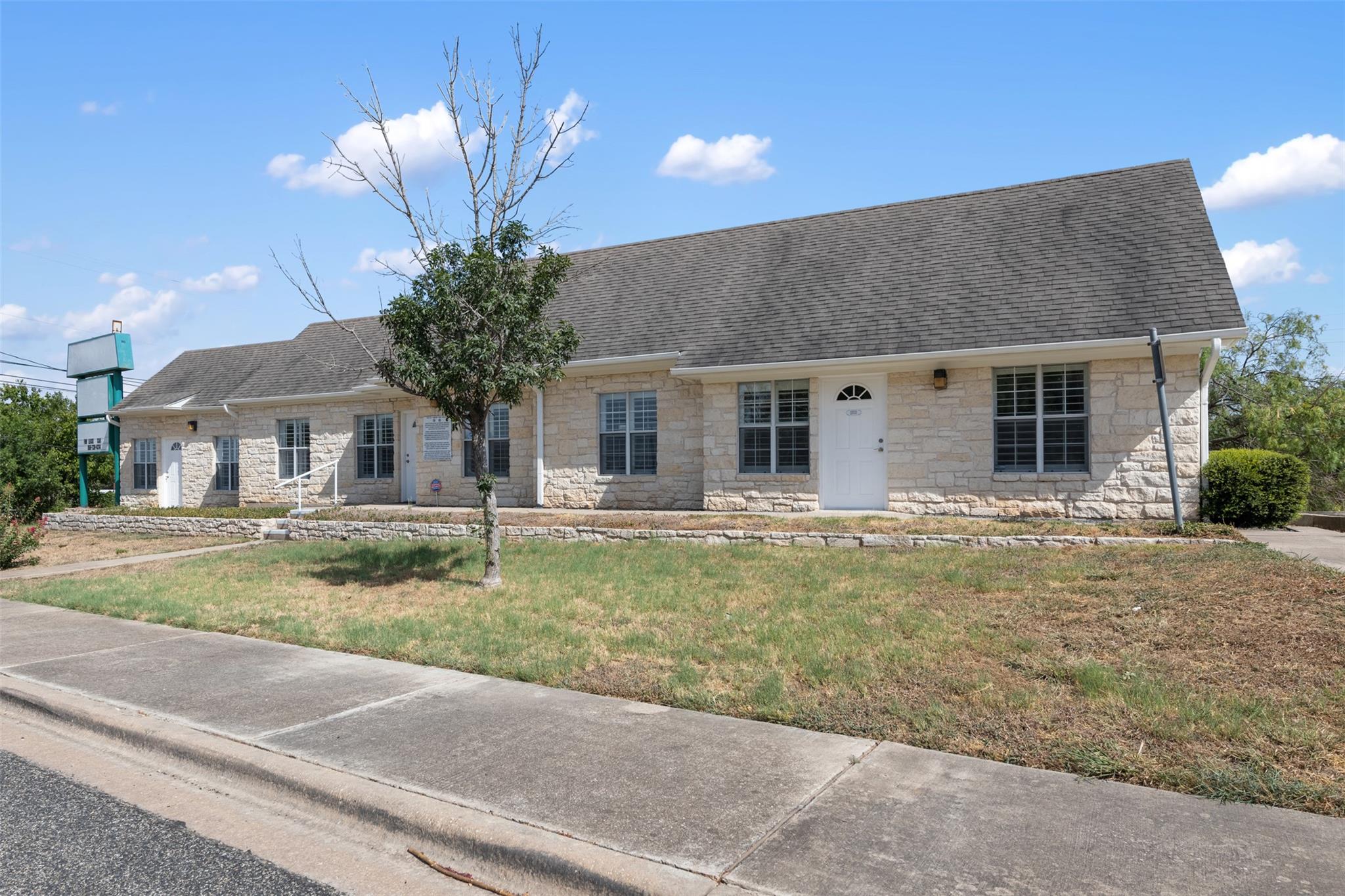 103 Thousand Oaks Blvd, Georgetown, TX 78628