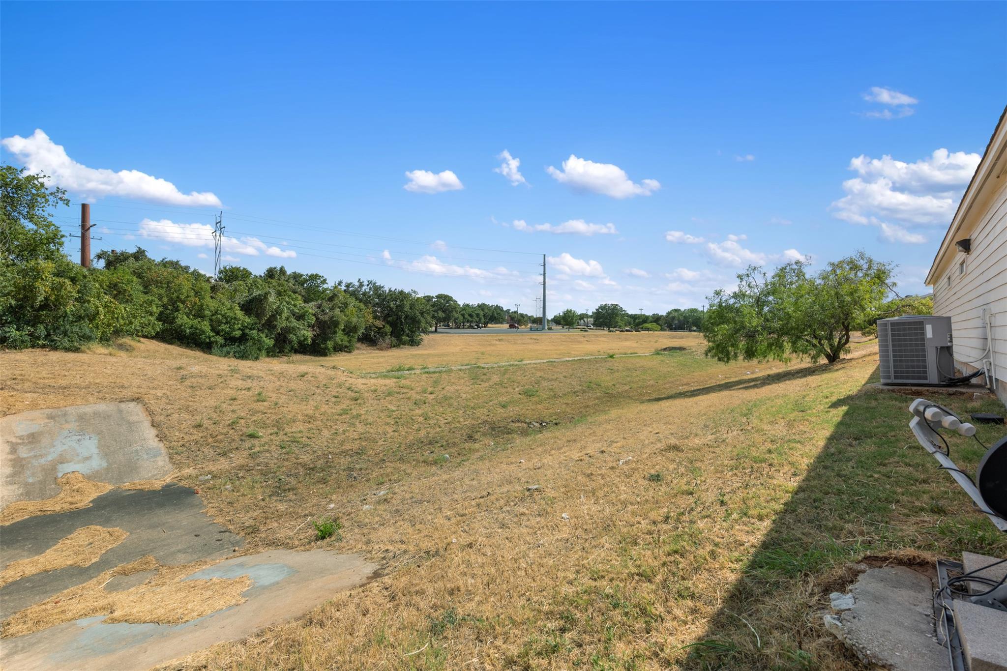 103 Thousand Oaks Blvd, Georgetown, TX 78628