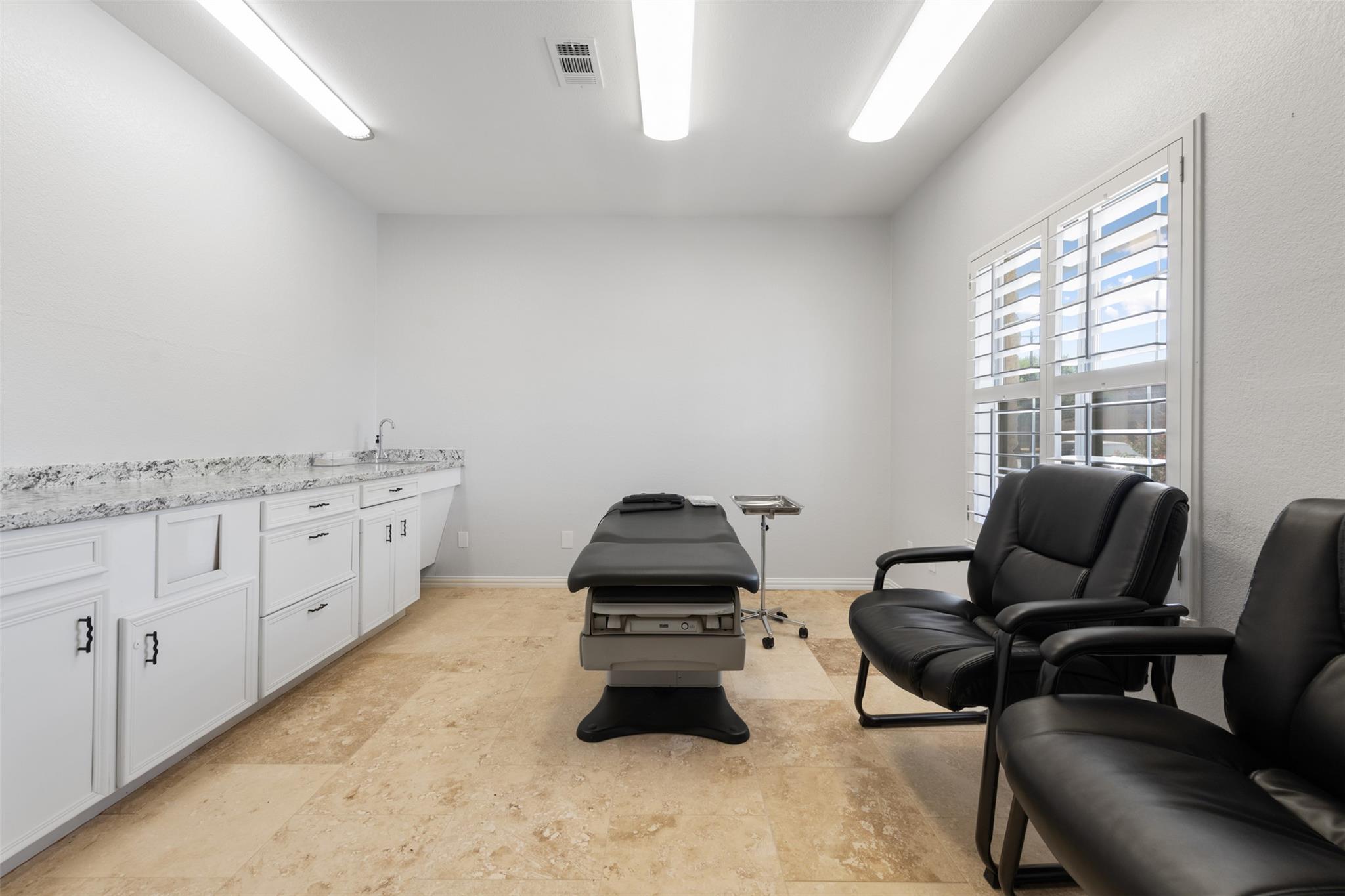 103 Thousand Oaks Blvd, Georgetown, TX 78628