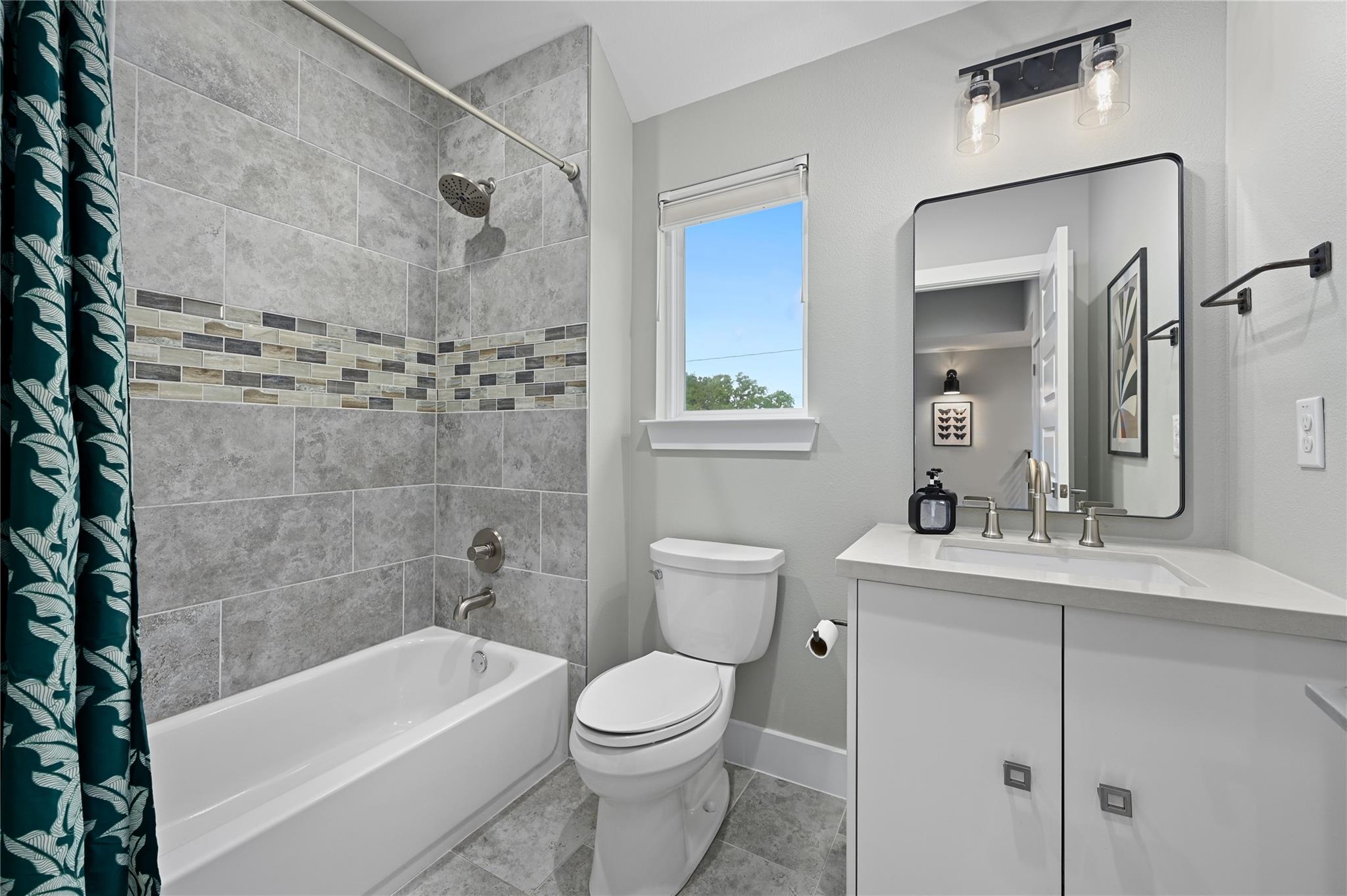 1310 Comal St, Austin, TX 78702