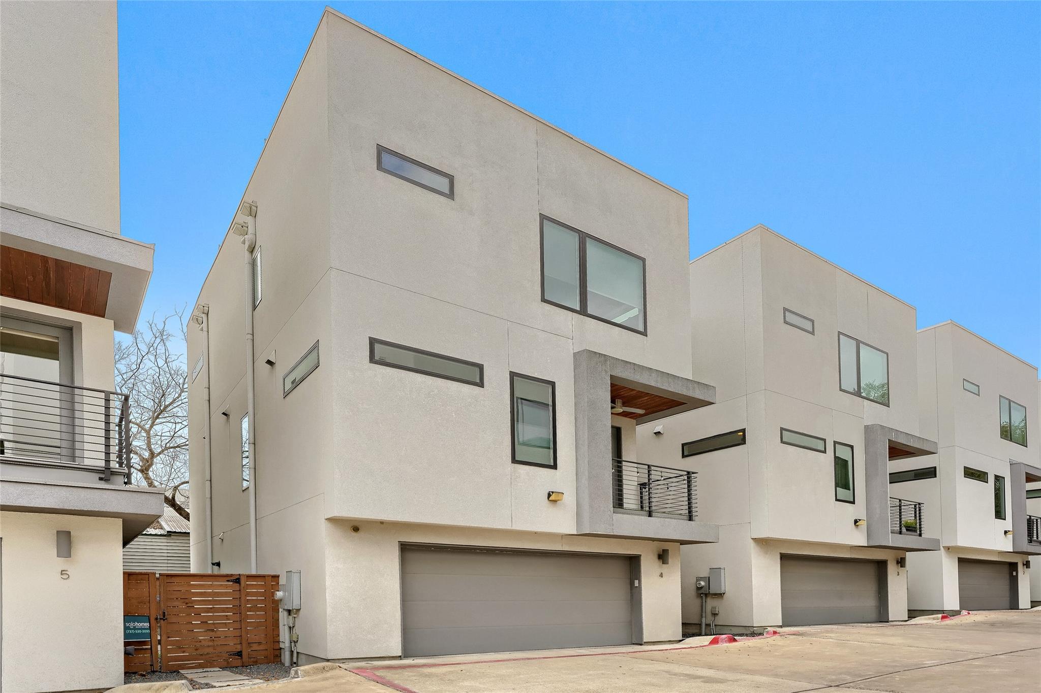 2301 Bluebonnet Ln # 4, Austin, TX 78704