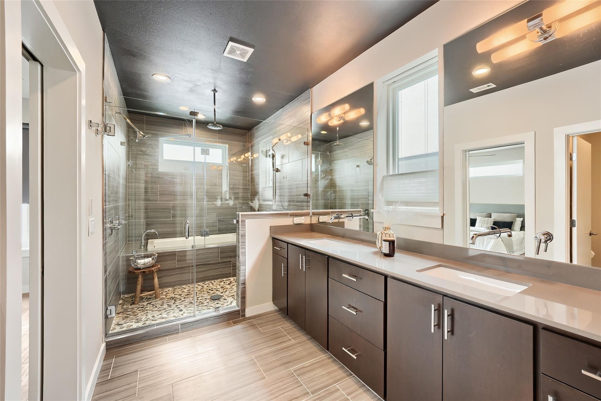 2301 Bluebonnet Ln # 4, Austin, TX 78704