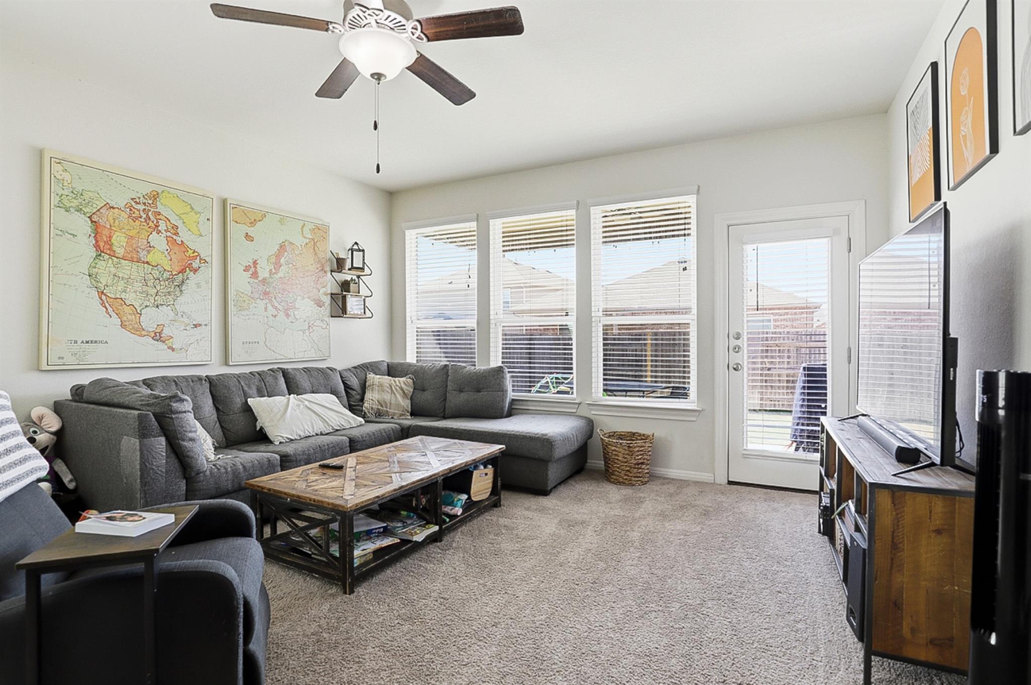 158 Fern Dr, Buda, TX 78610