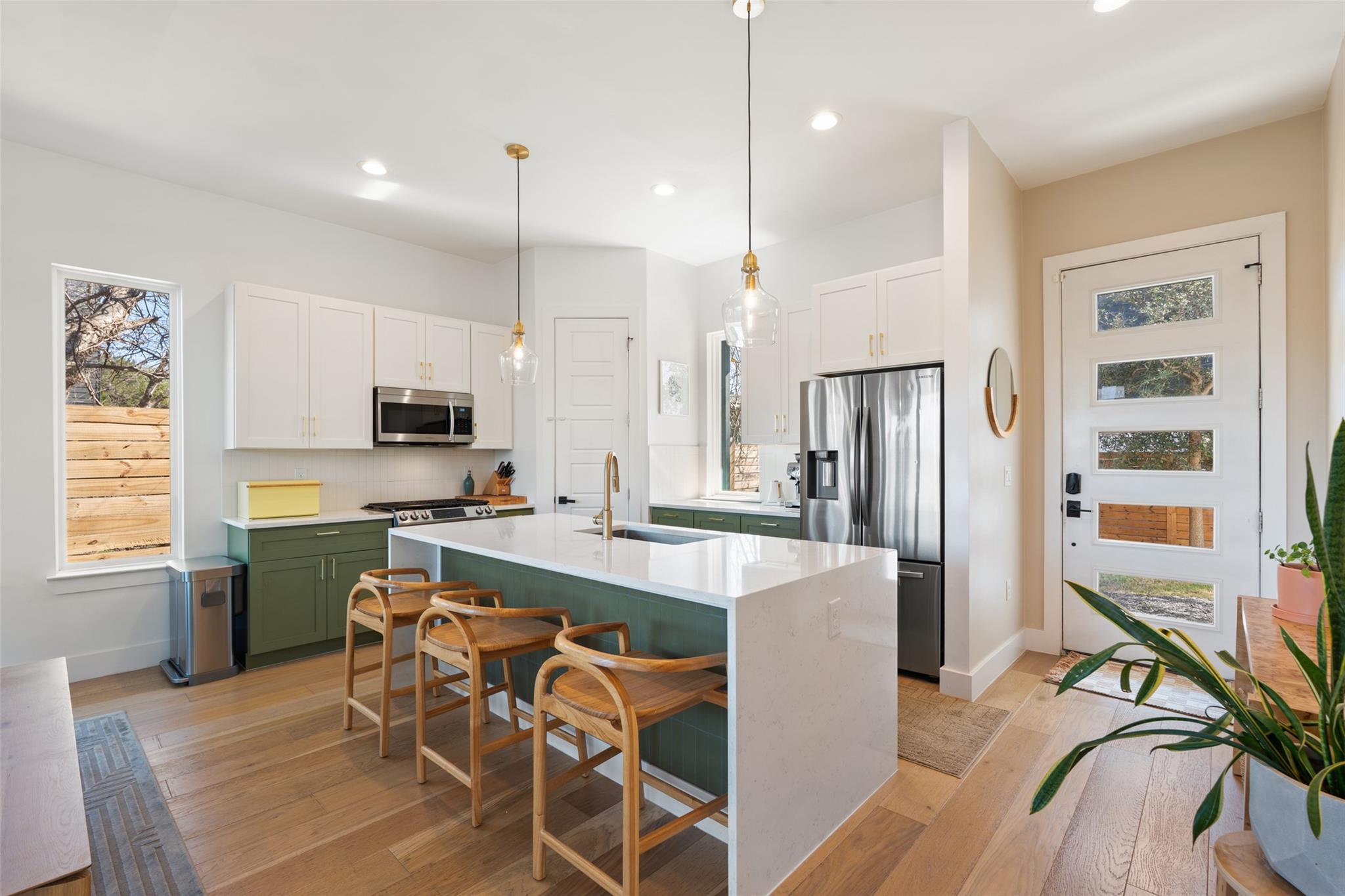 5604 Samuel Huston Ave # 2, Austin, TX 78721