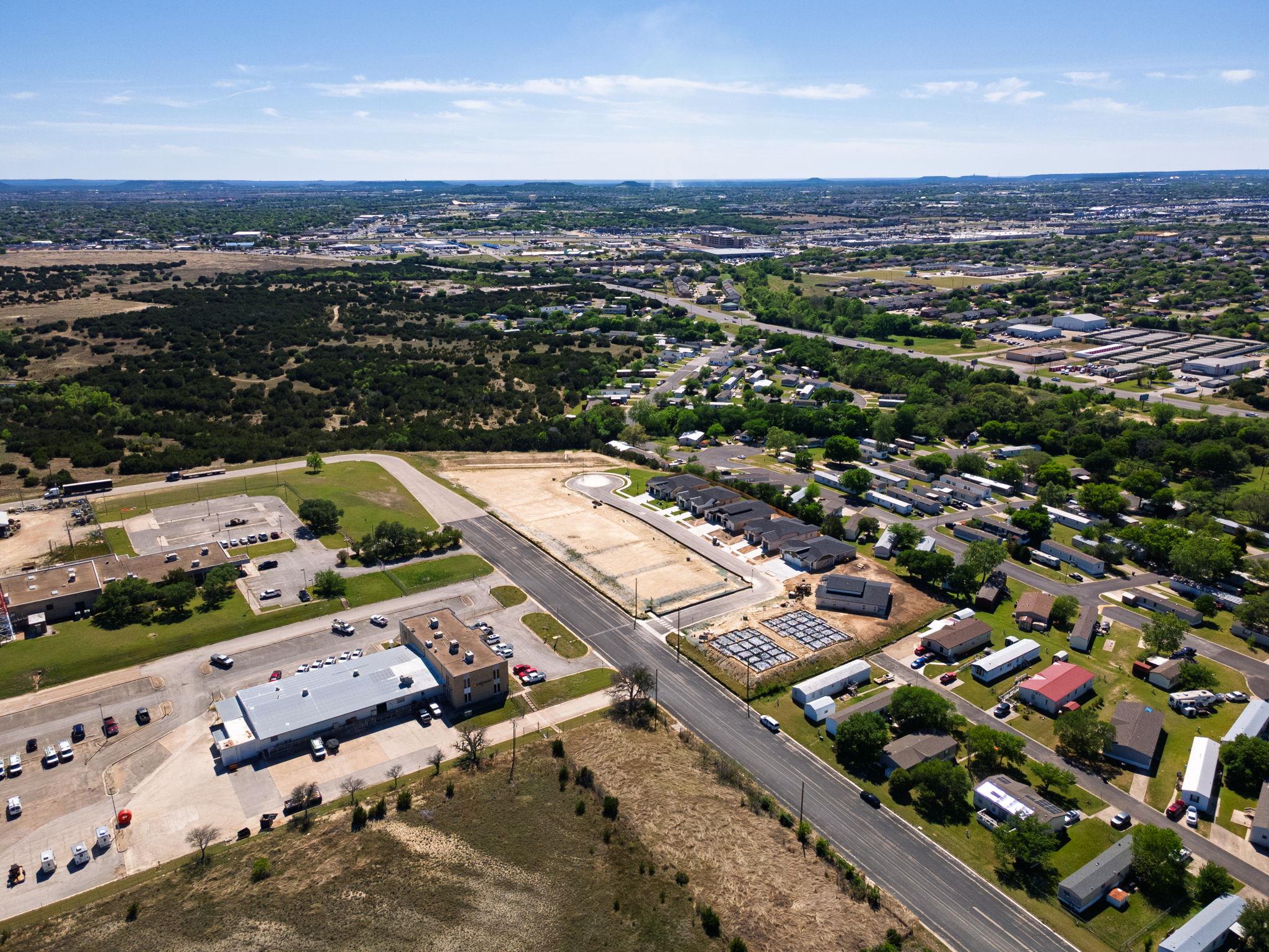 1313 Lone Pine Way, Killeen, TX 76543