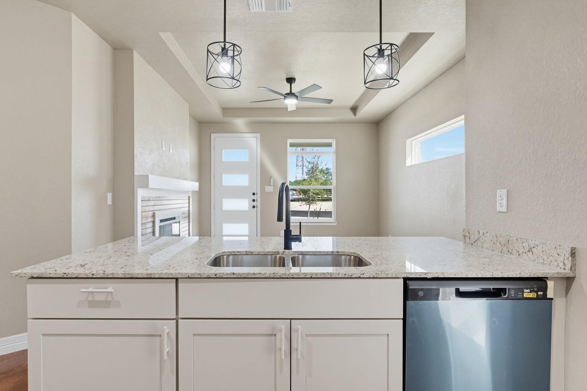 1313 Lone Pine Way, Killeen, TX 76543