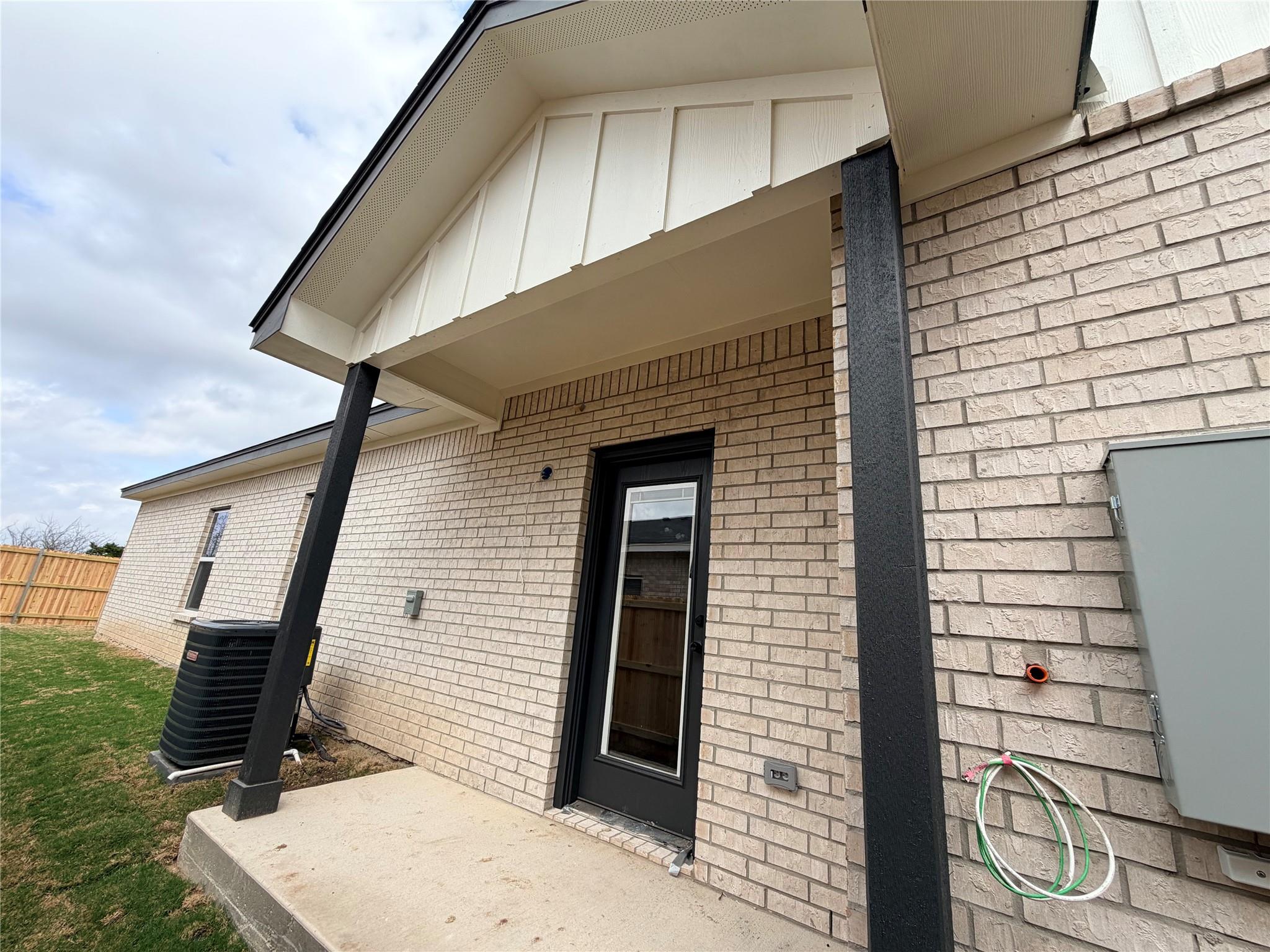 1313 Lone Pine Way, Killeen, TX 76543