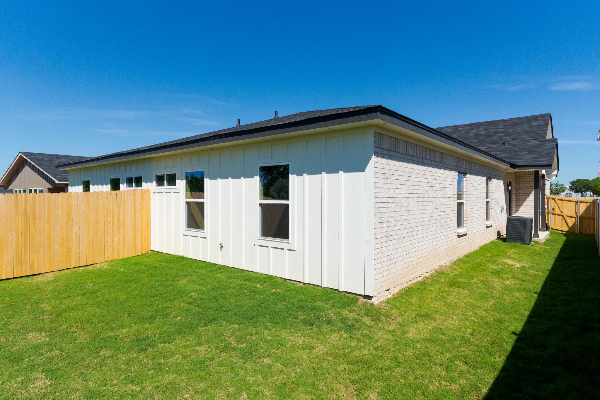 1313 Lone Pine Way, Killeen, TX 76543