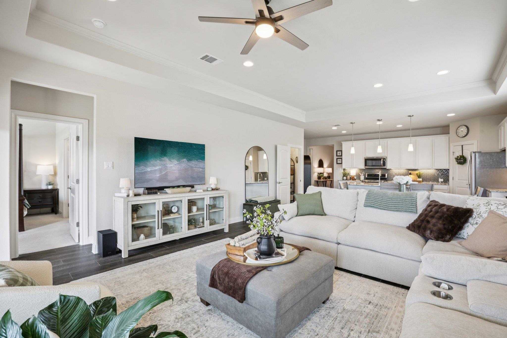 642 Bayberry Cir, Buda, TX 78610