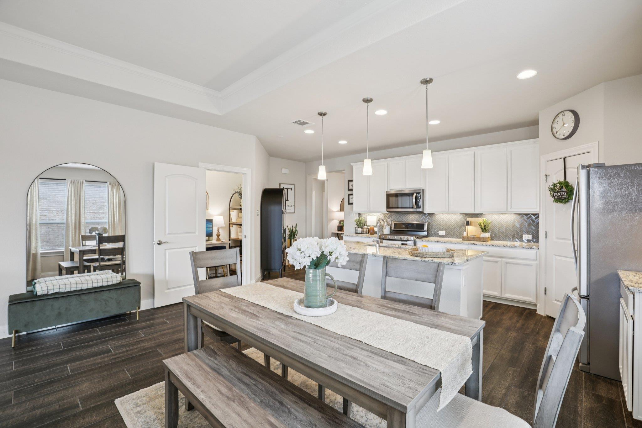 642 Bayberry Cir, Buda, TX 78610