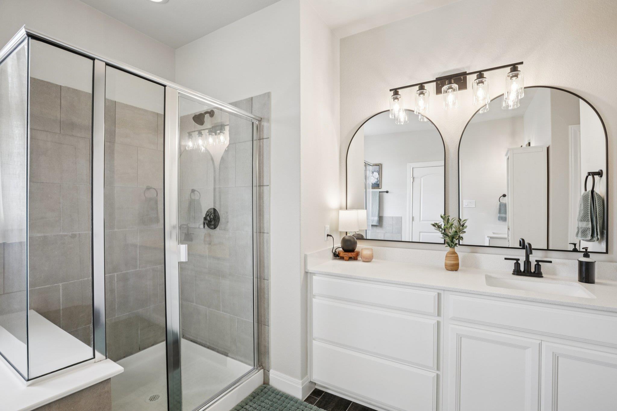 642 Bayberry Cir, Buda, TX 78610