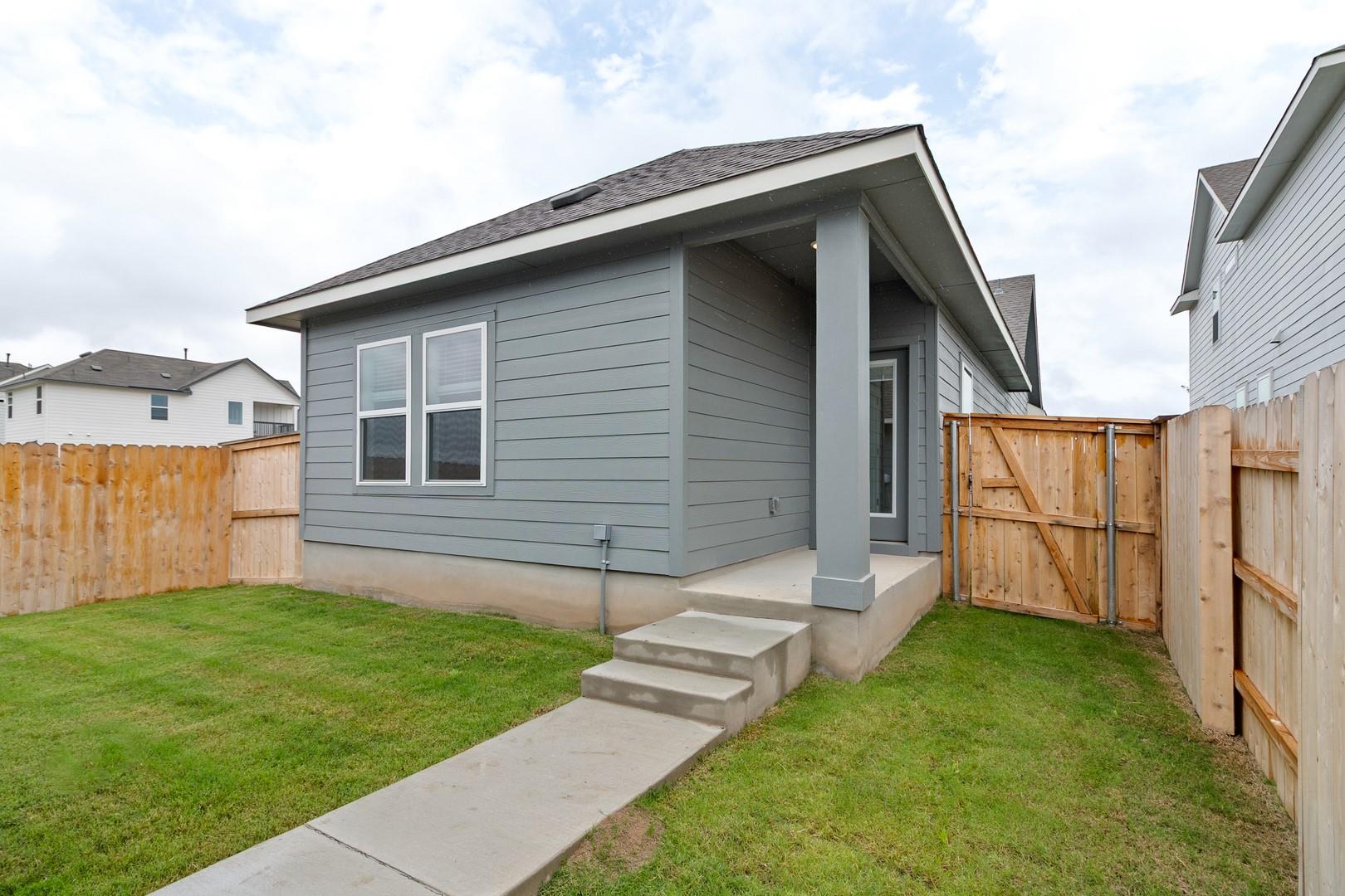 1648 Esplanade Pkwy, San Marcos, TX 78666