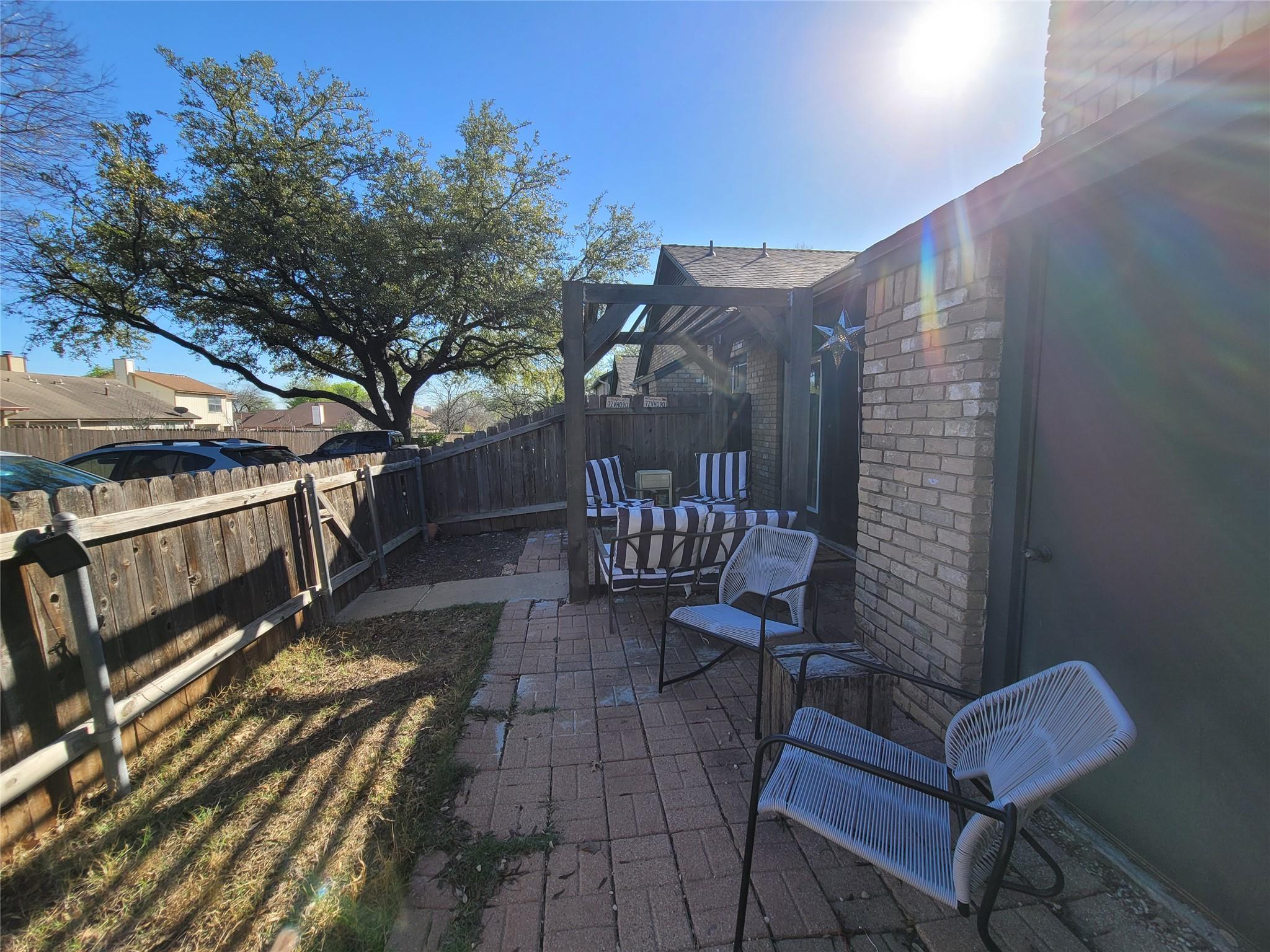 1015 E Yager Ln # 9, Austin, TX 78753