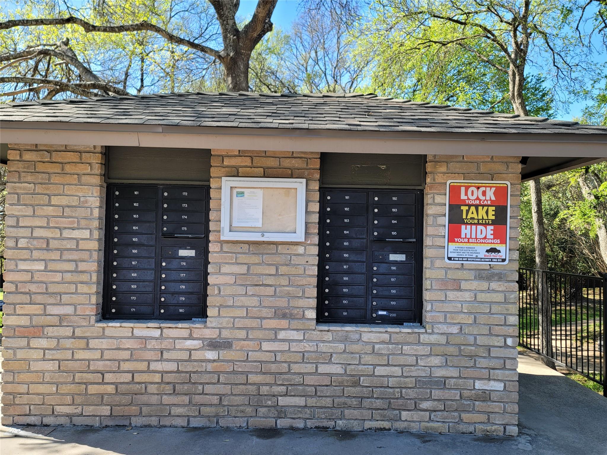 1015 E Yager Ln # 9, Austin, TX 78753