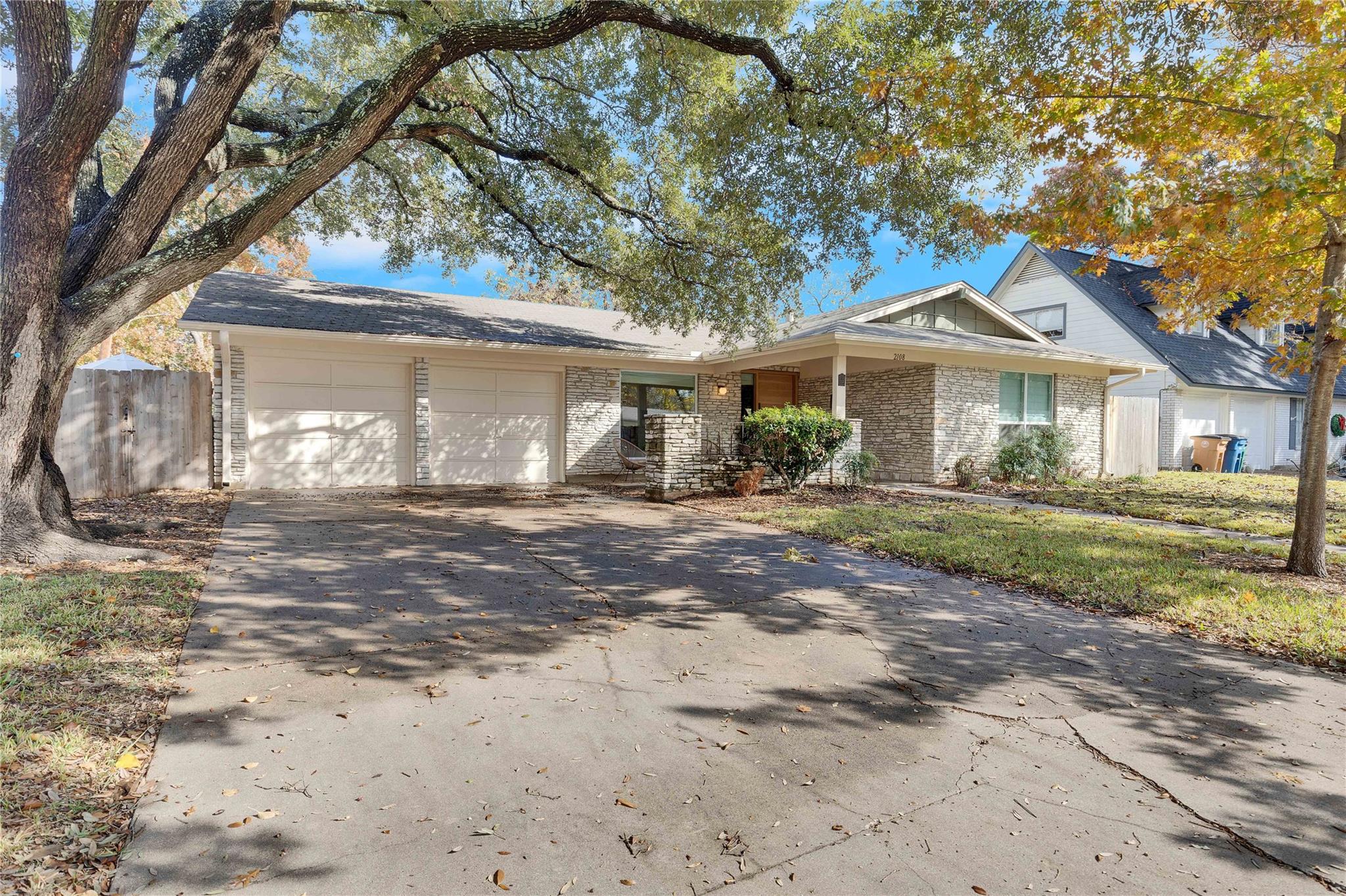 2108 Wooten Dr, Austin, TX 78757
