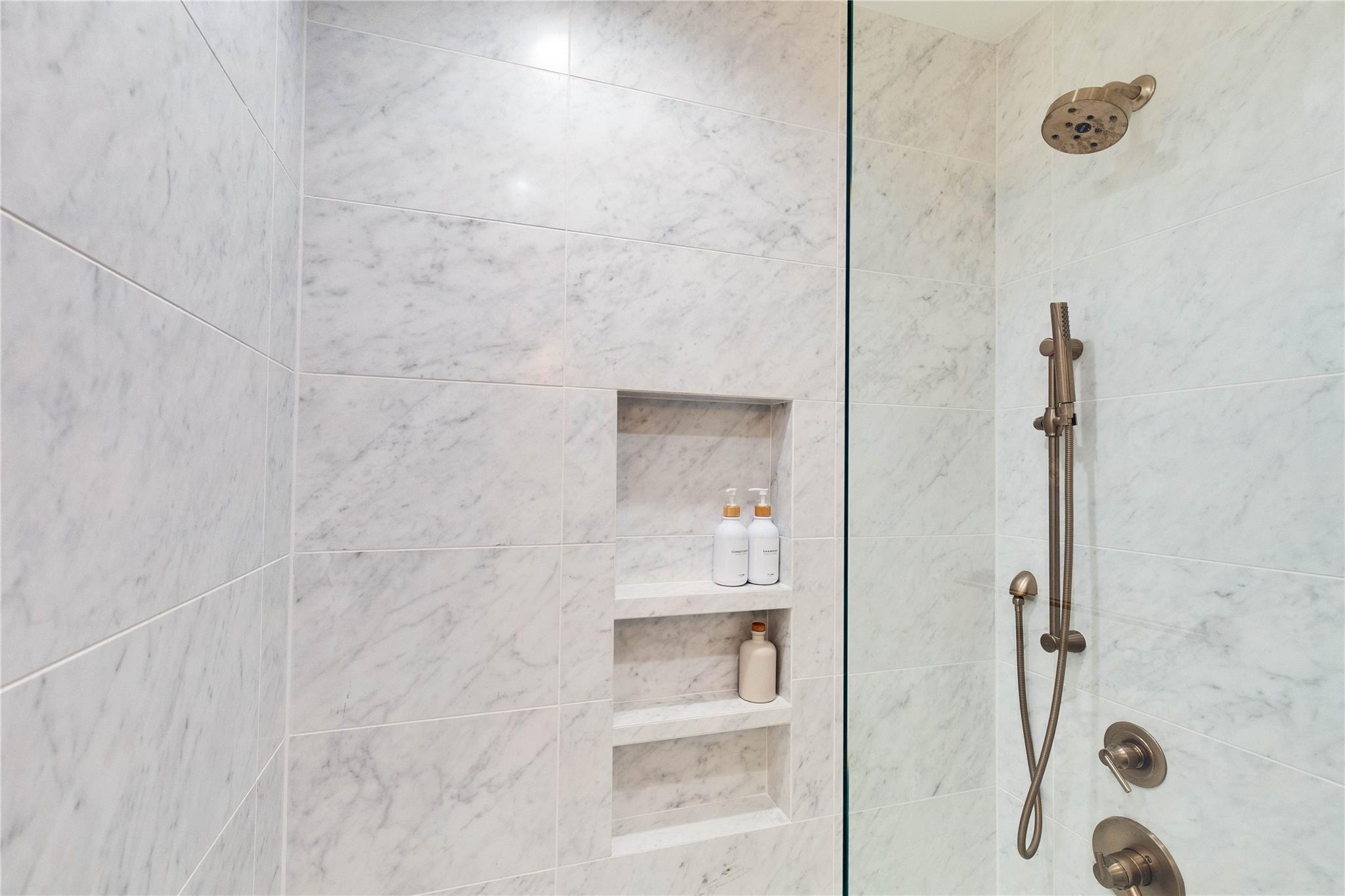 2108 Wooten Dr, Austin, TX 78757