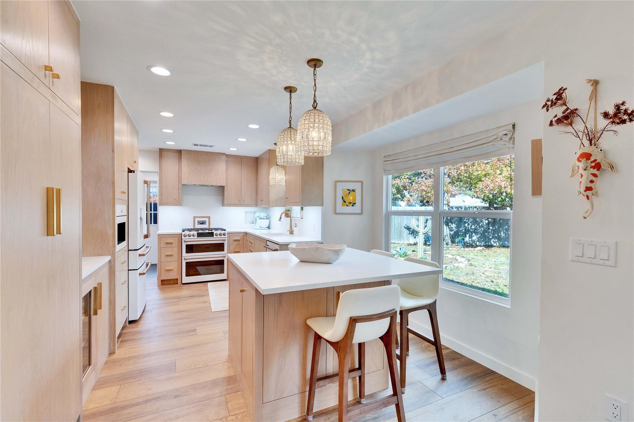 2108 Wooten Dr, Austin, TX 78757