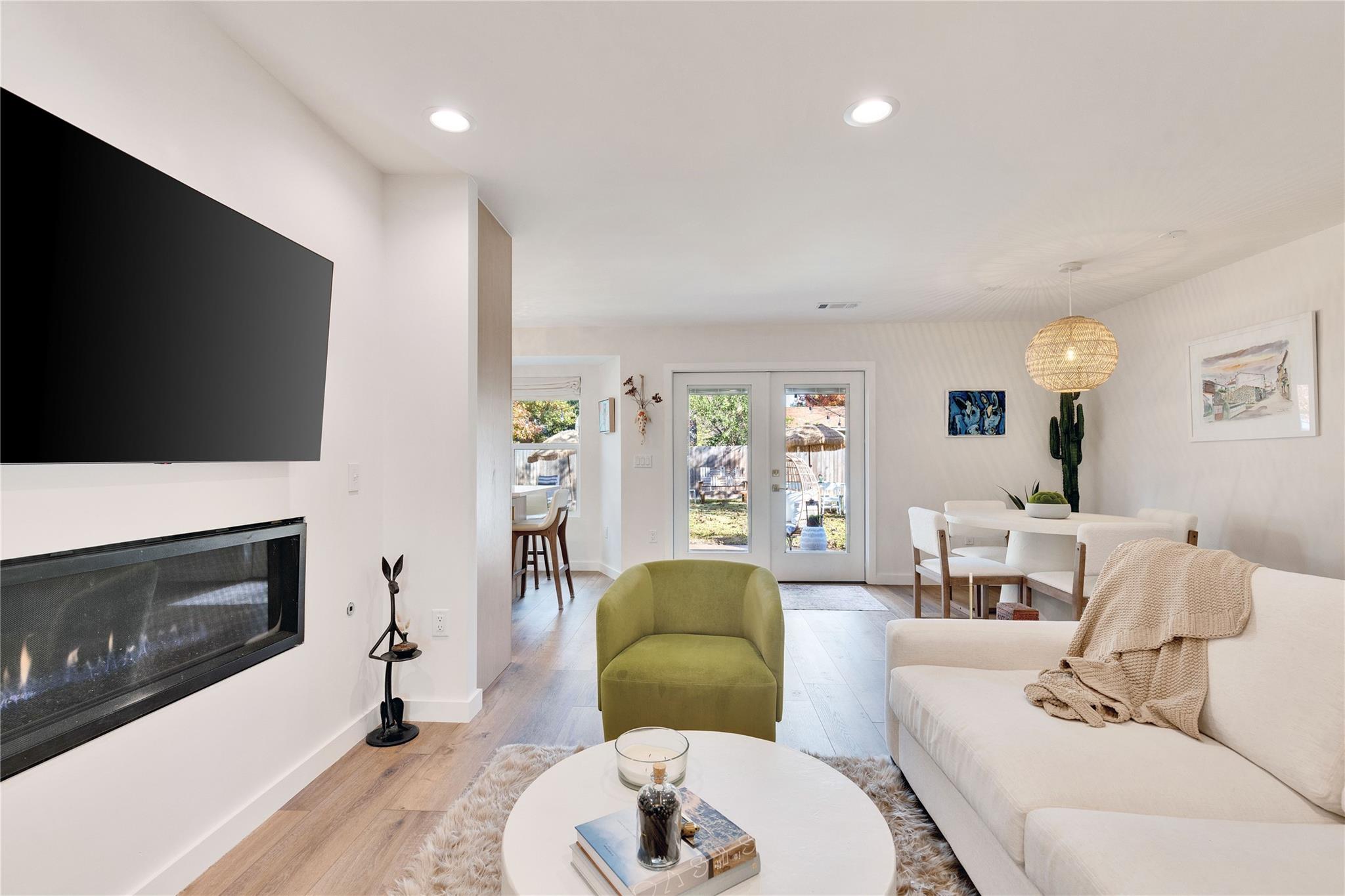 2108 Wooten Dr, Austin, TX 78757