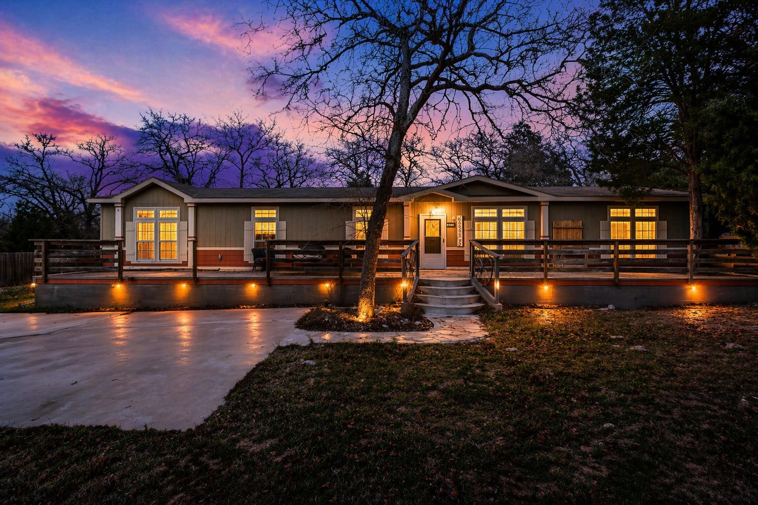 186 La Selva Dr, Elgin, TX 78621