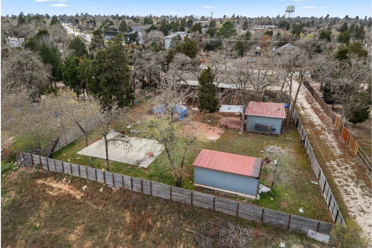 186 La Selva Dr, Elgin, TX 78621