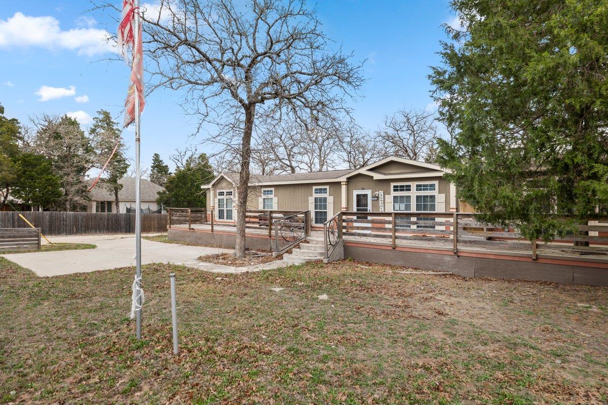 186 La Selva Dr, Elgin, TX 78621