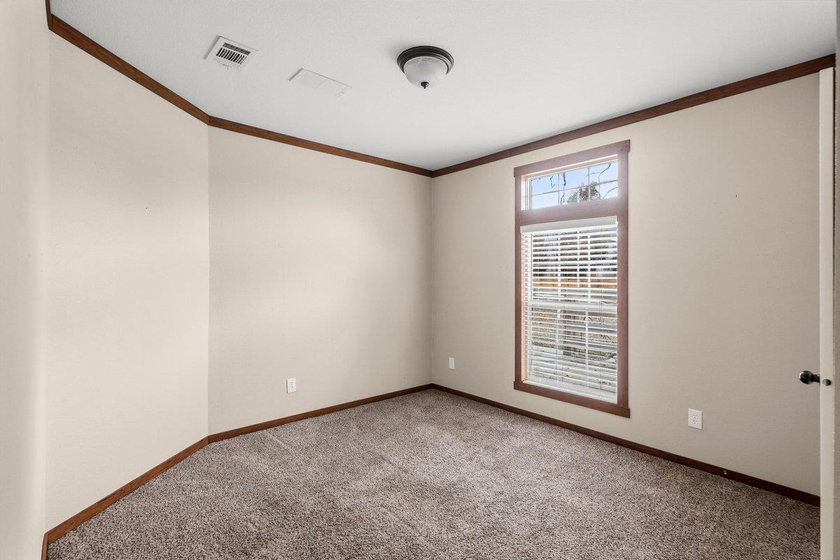 186 La Selva Dr, Elgin, TX 78621