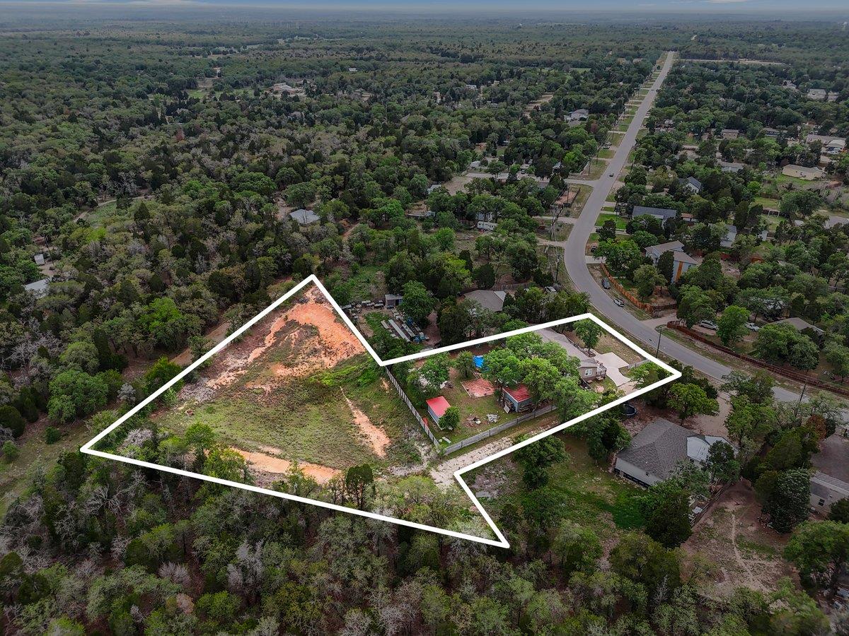 186 La Selva Dr, Elgin, TX 78621