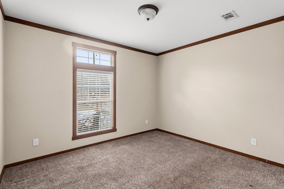 186 La Selva Dr, Elgin, TX 78621