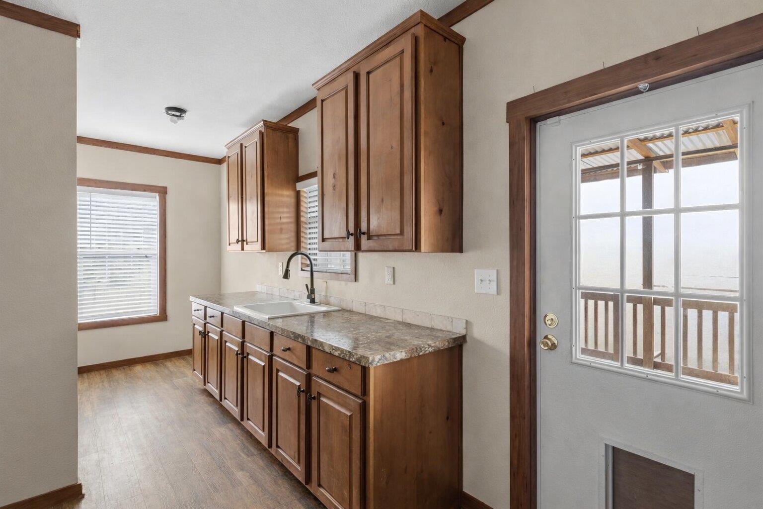 186 La Selva Dr, Elgin, TX 78621