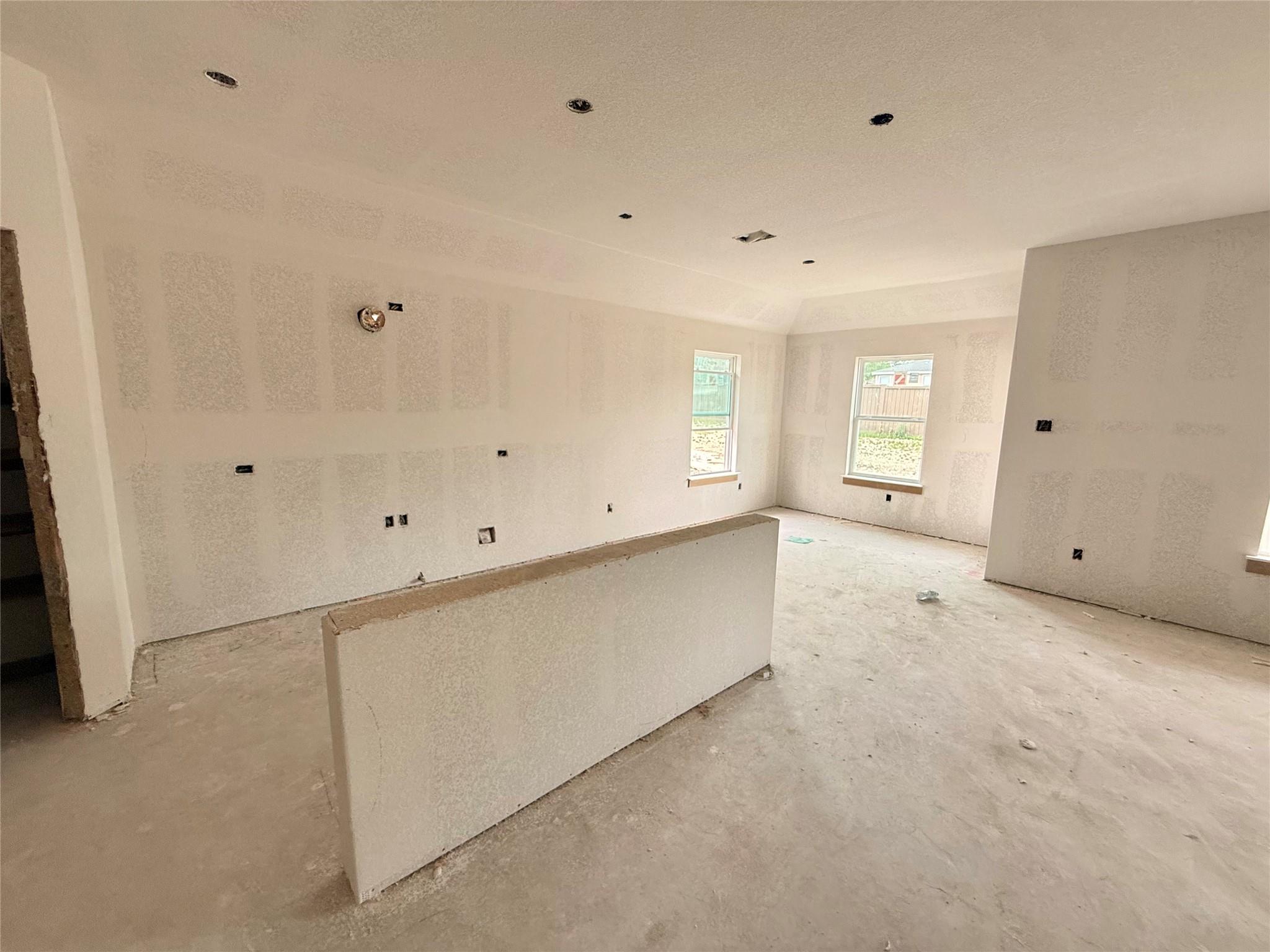 170 Mustang Bnd, Kyle, TX 78640