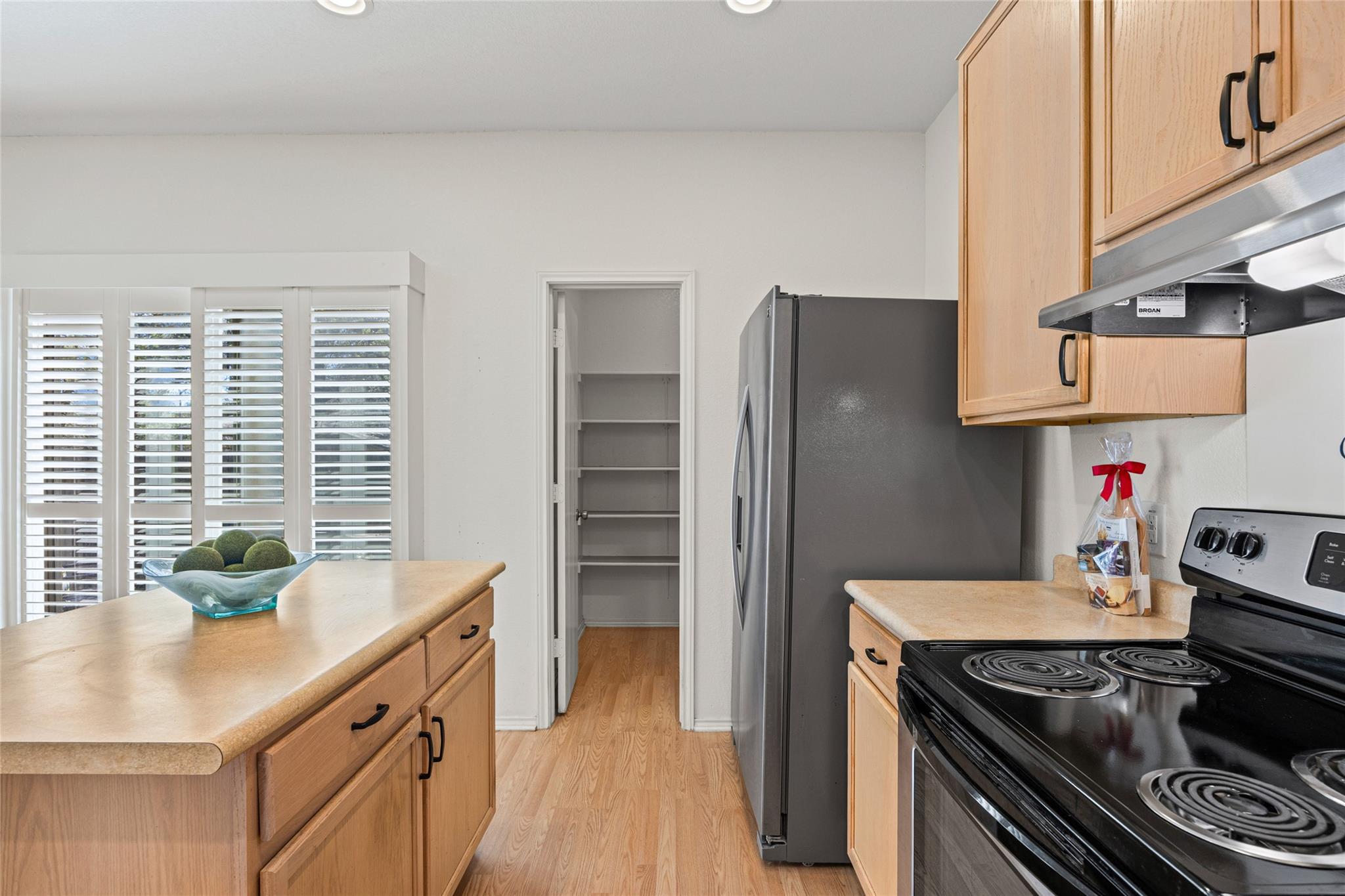 2112 Conn Creek Rd, Cedar Park, TX 78613