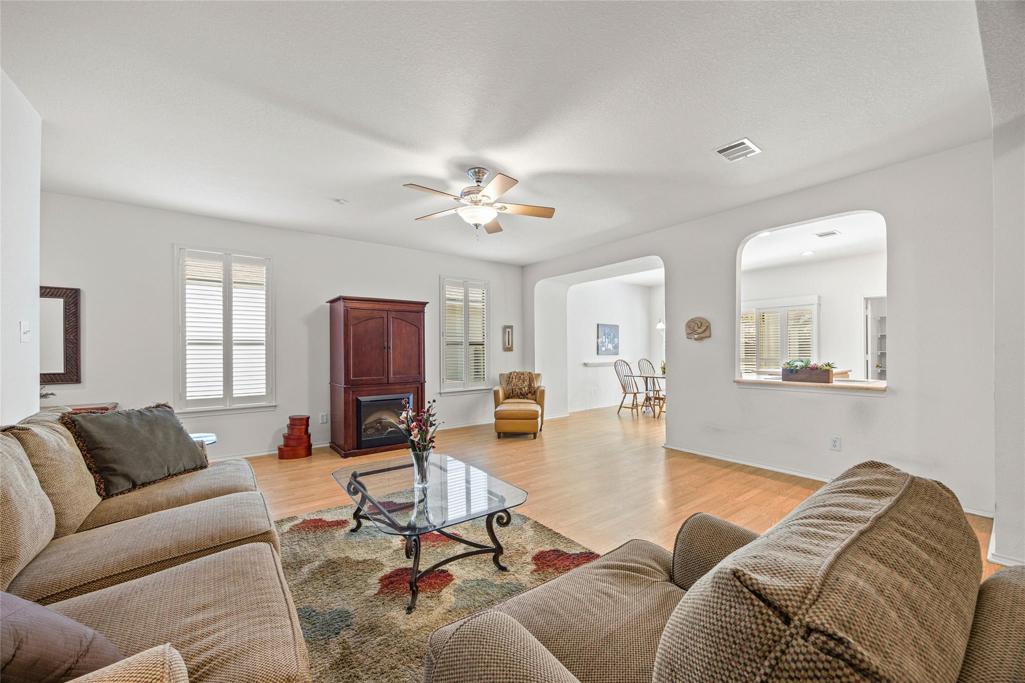 2112 Conn Creek Rd, Cedar Park, TX 78613