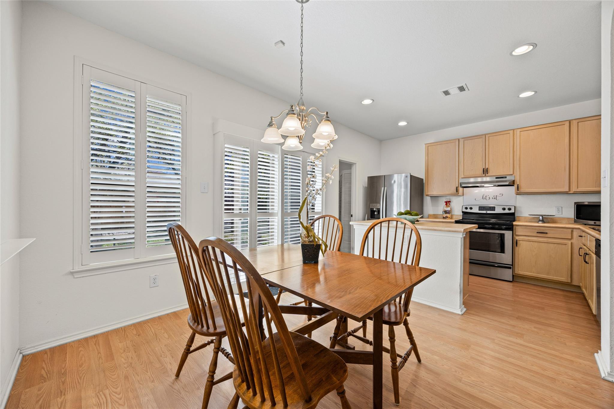 2112 Conn Creek Rd, Cedar Park, TX 78613