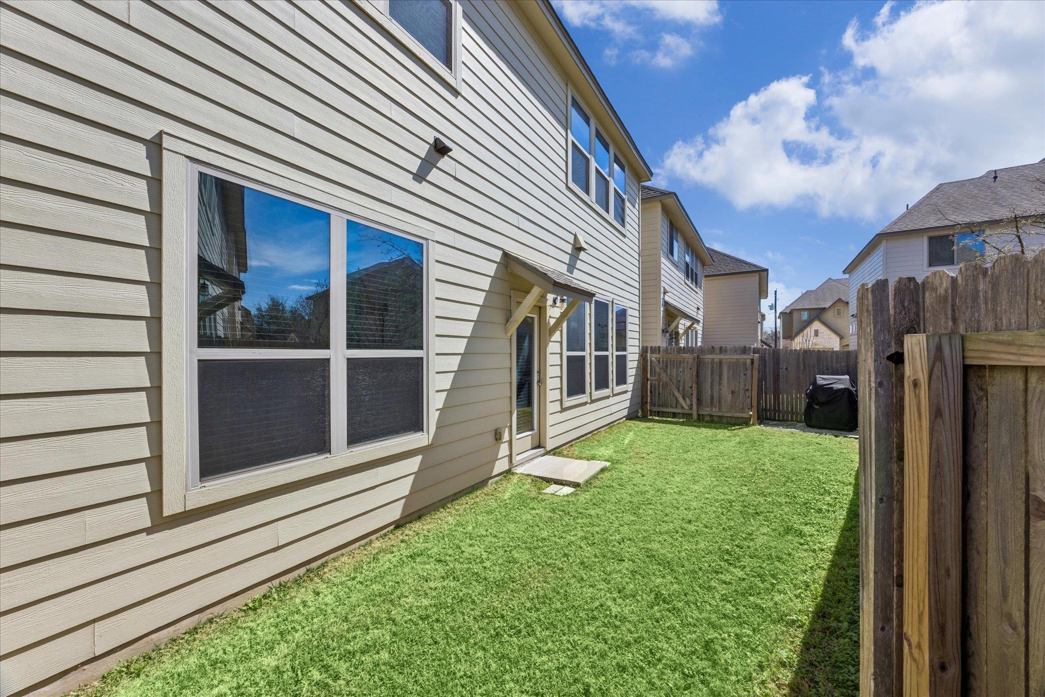 13001 Hymeadow Dr # 38, Austin, TX 78729