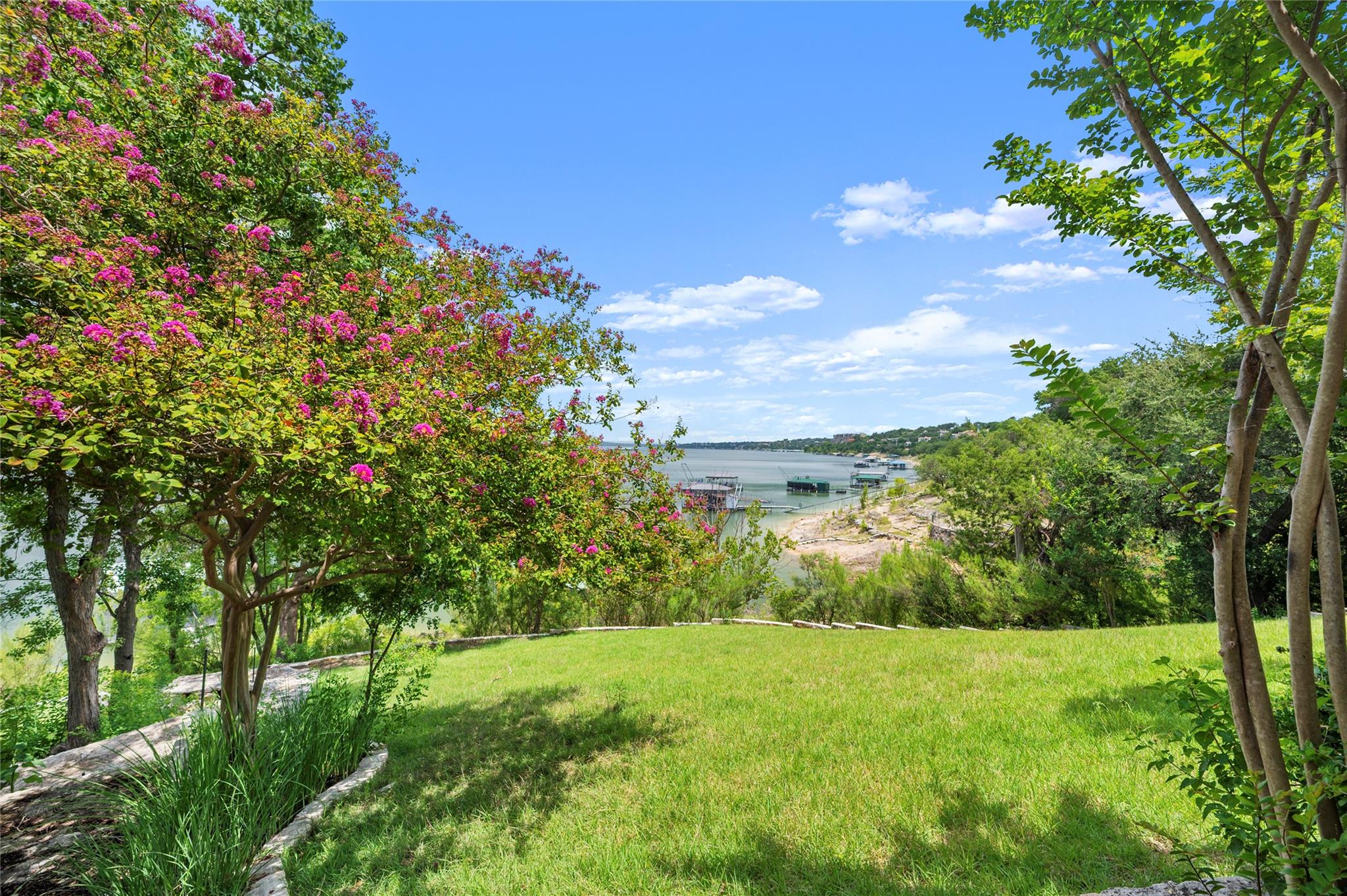 711 Cutlass, Lakeway, TX 78734