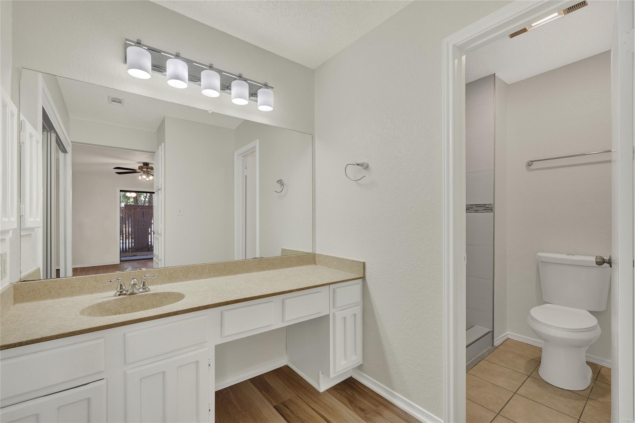 1202 Thorpe Ln # 701, San Marcos, TX 78666