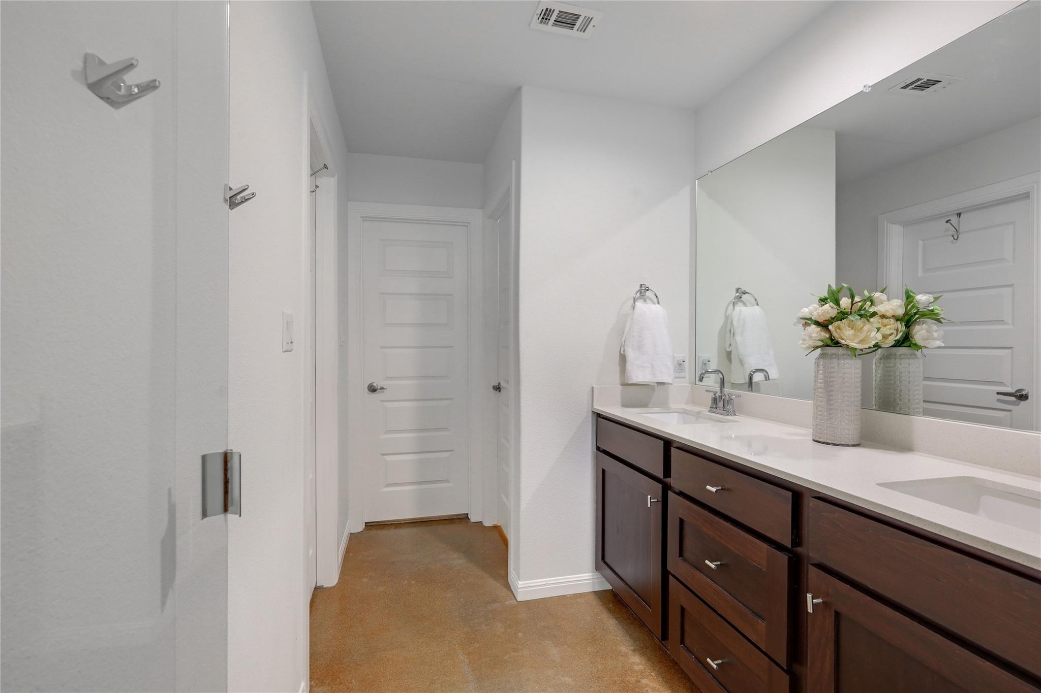 3407 Eisenhower Ave, Lago Vista, TX 78645