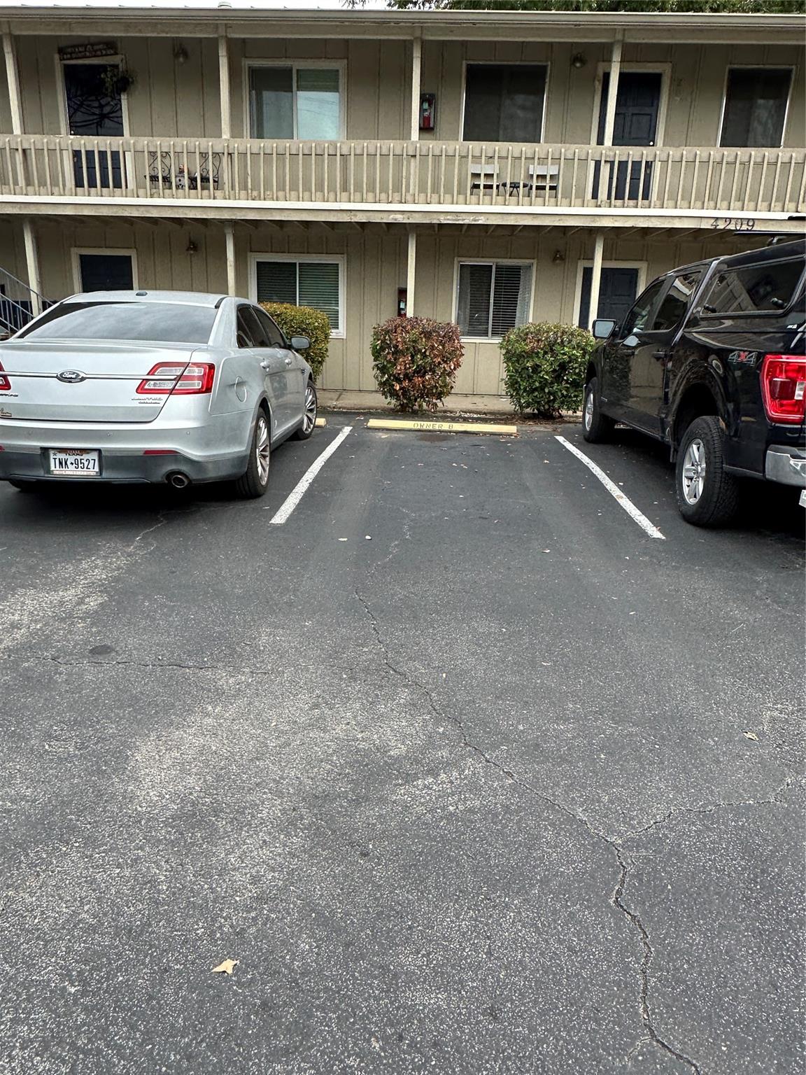 4209 Burnet Rd # 106, Austin, TX 78756