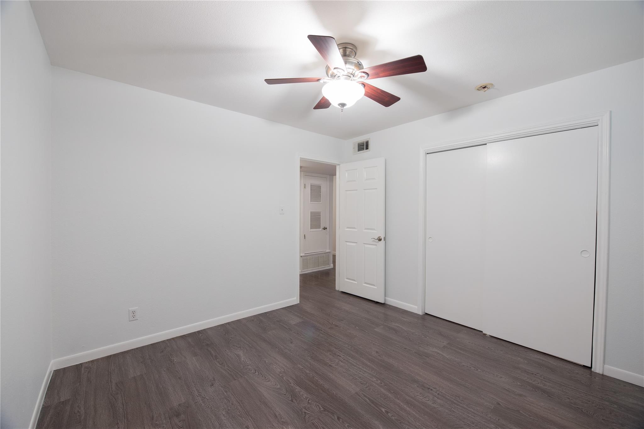 4209 Burnet Rd # 106, Austin, TX 78756